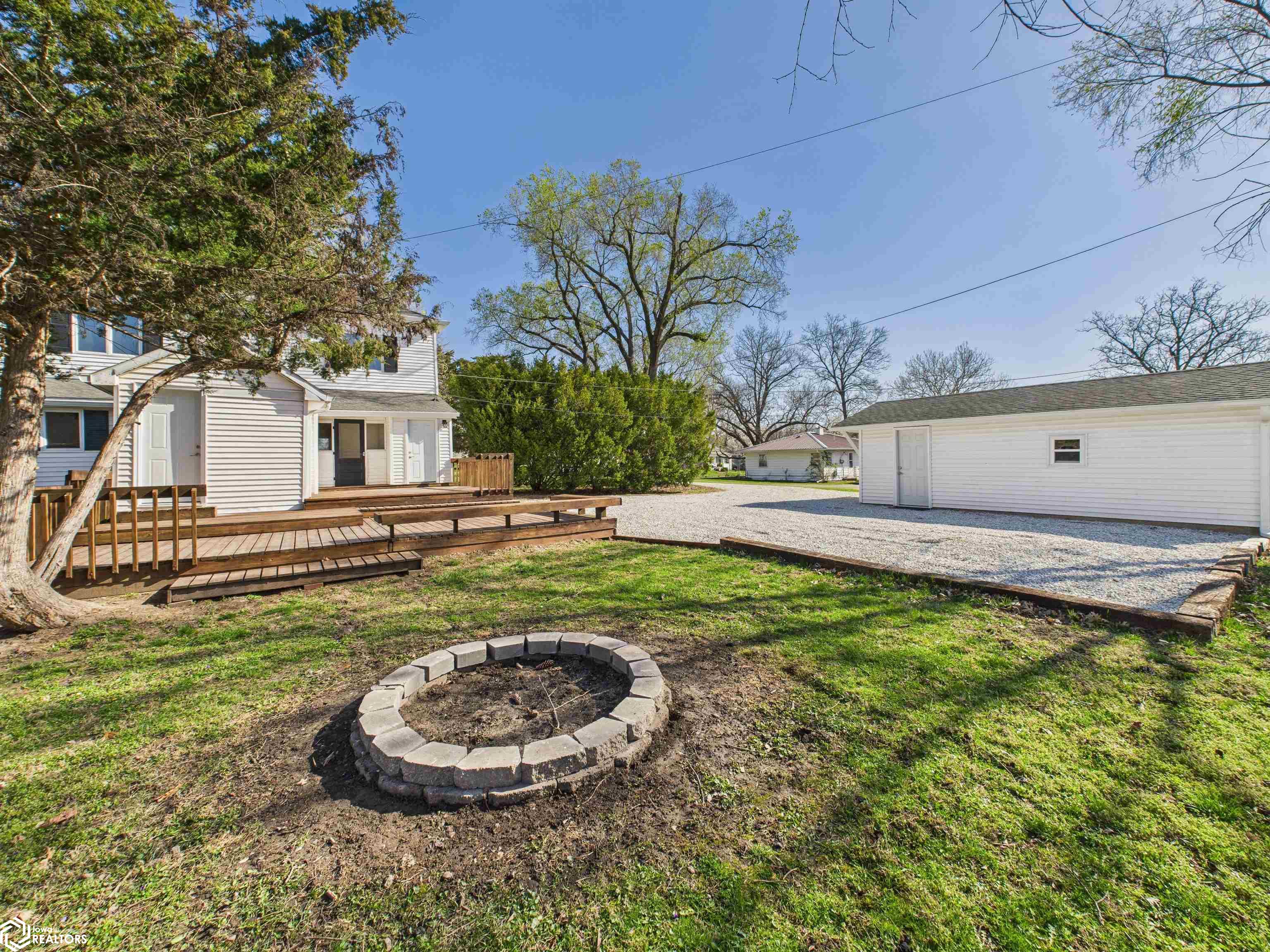 1050 Main St, Hamilton, Illinois image 10