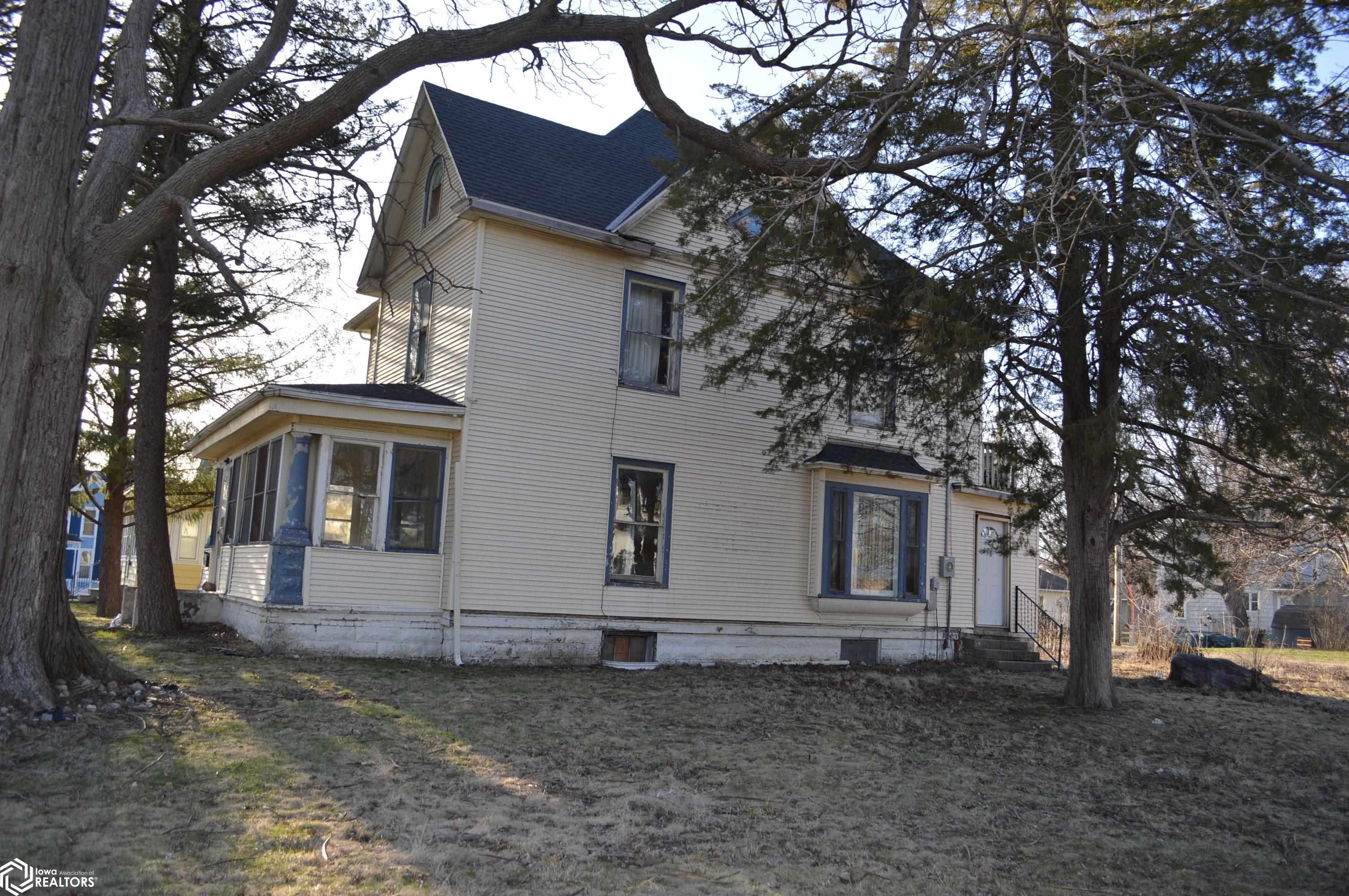 615 E Main Street, Belmond, Iowa image 2