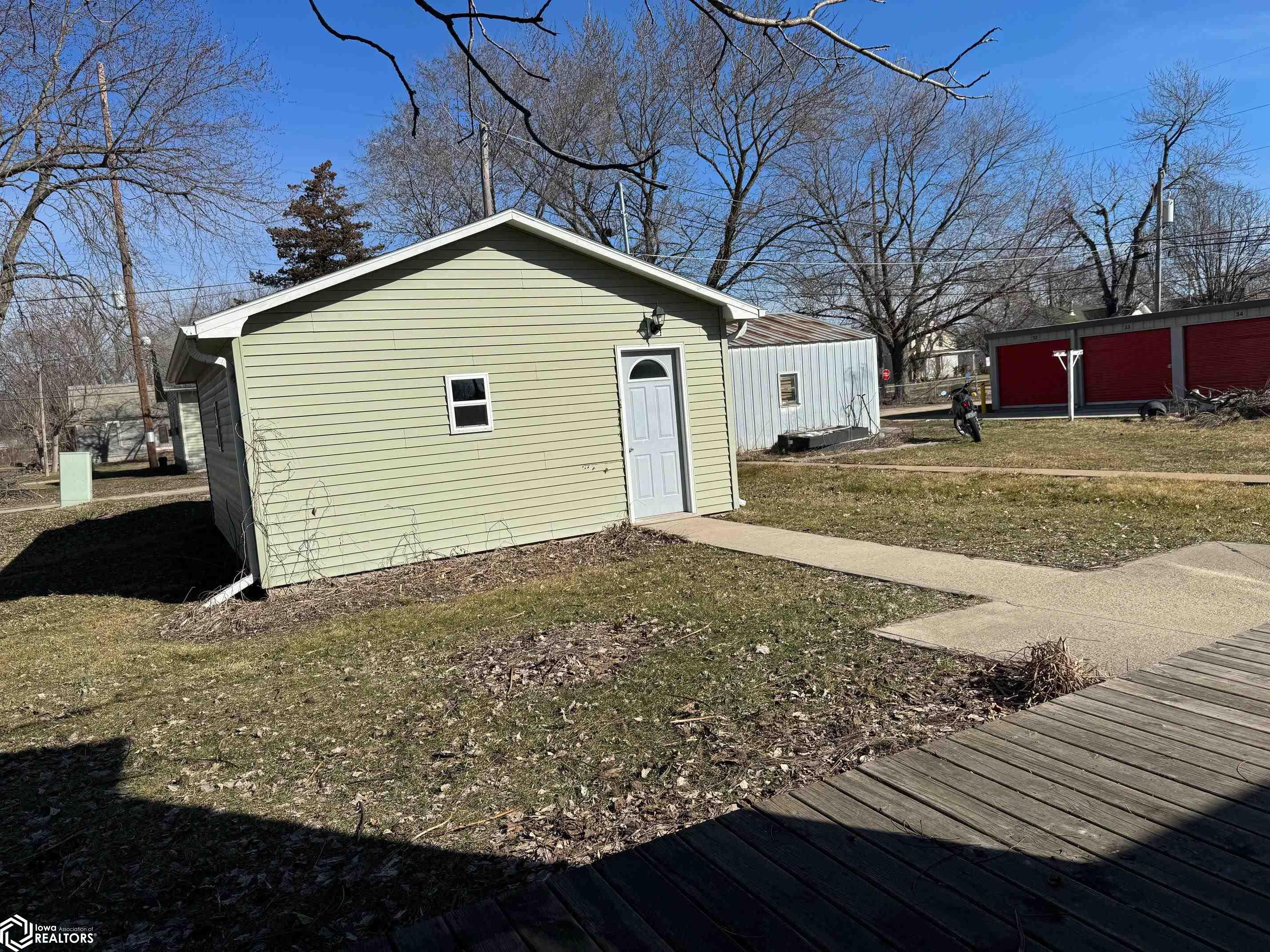 805 W Kirkwood Avenue, Fairfield, Iowa image 25