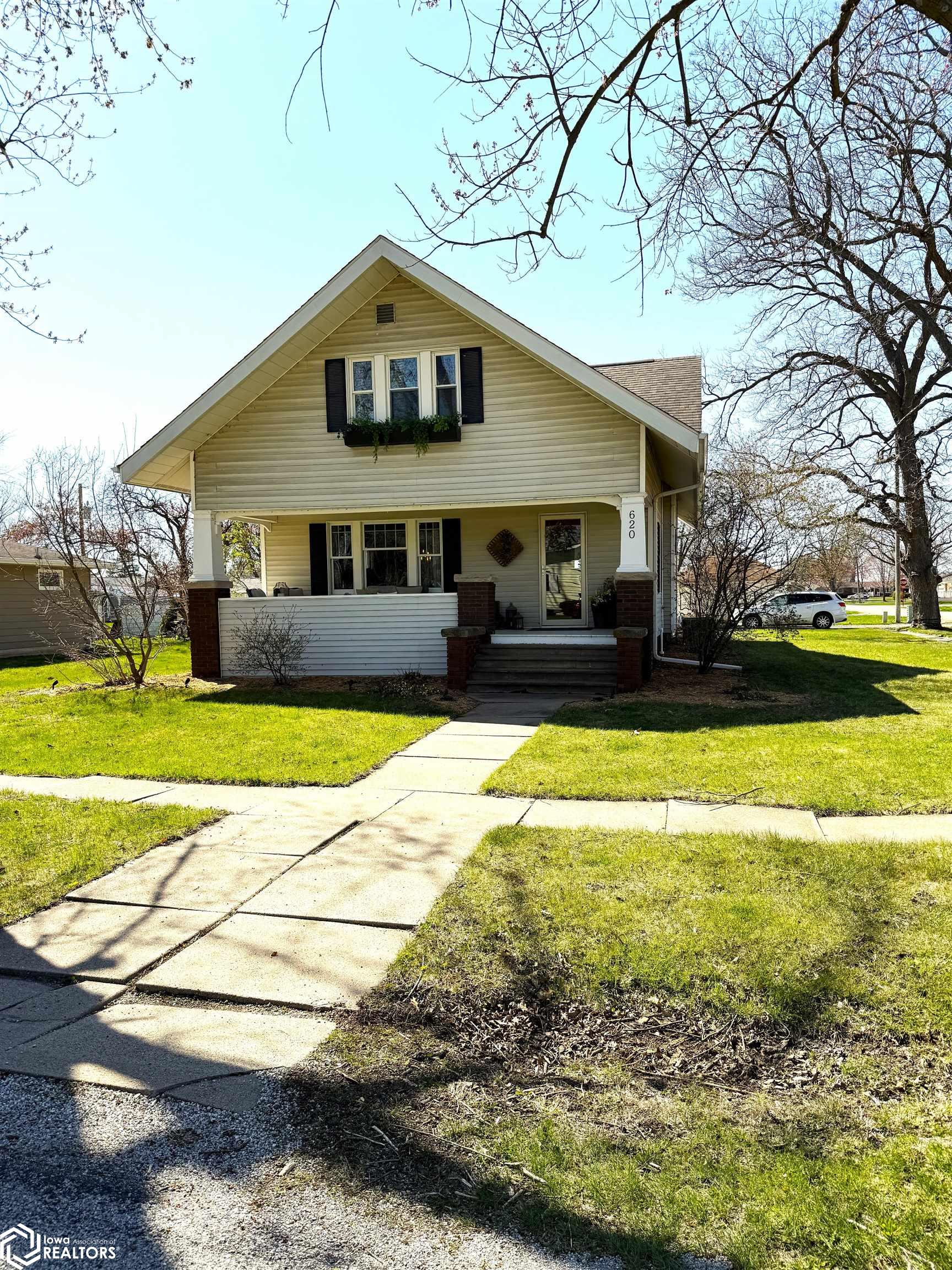 620 University Street, Donnellson, Iowa image 1