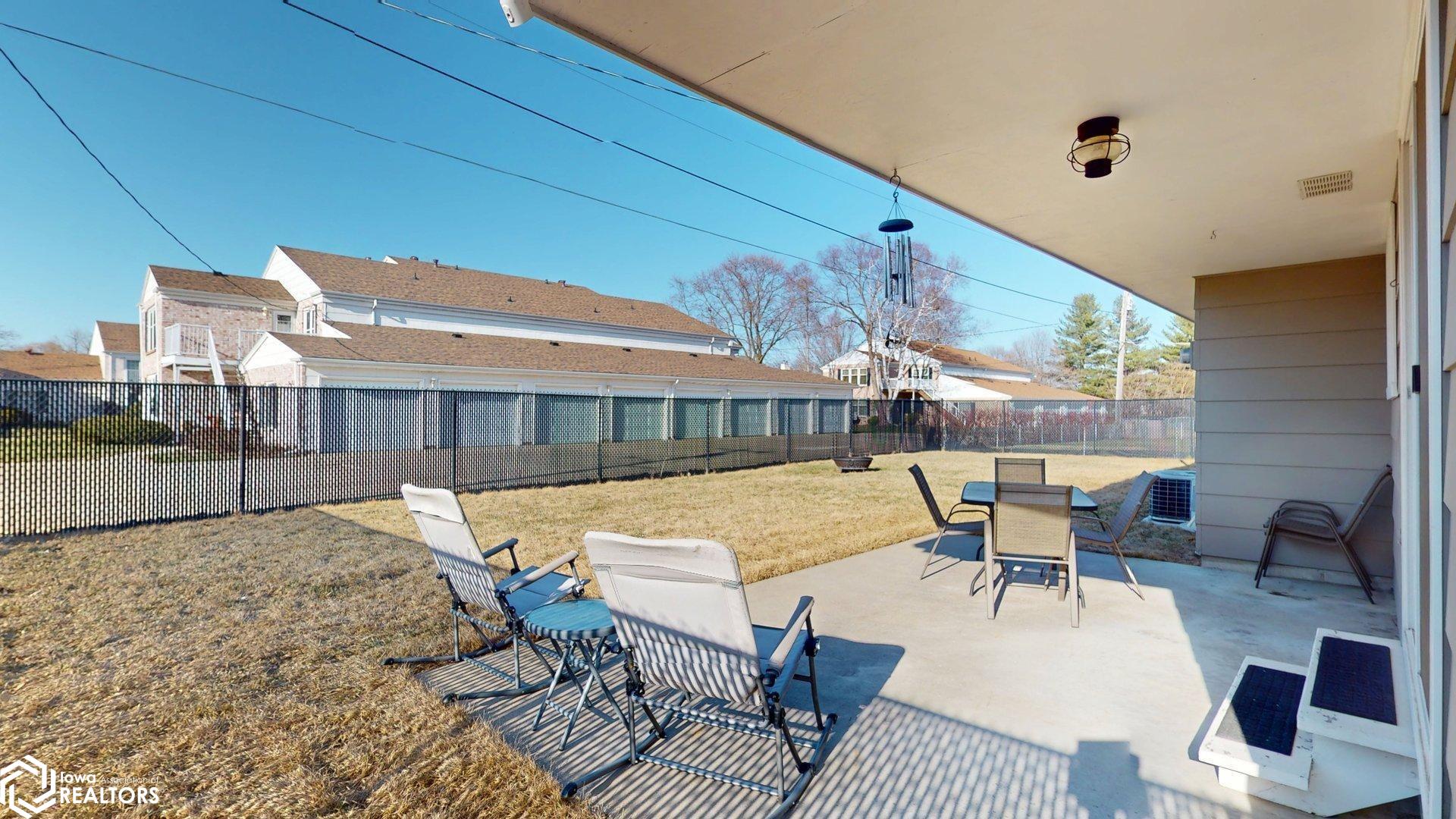 1112 6th Street, Mason City, Iowa image 20