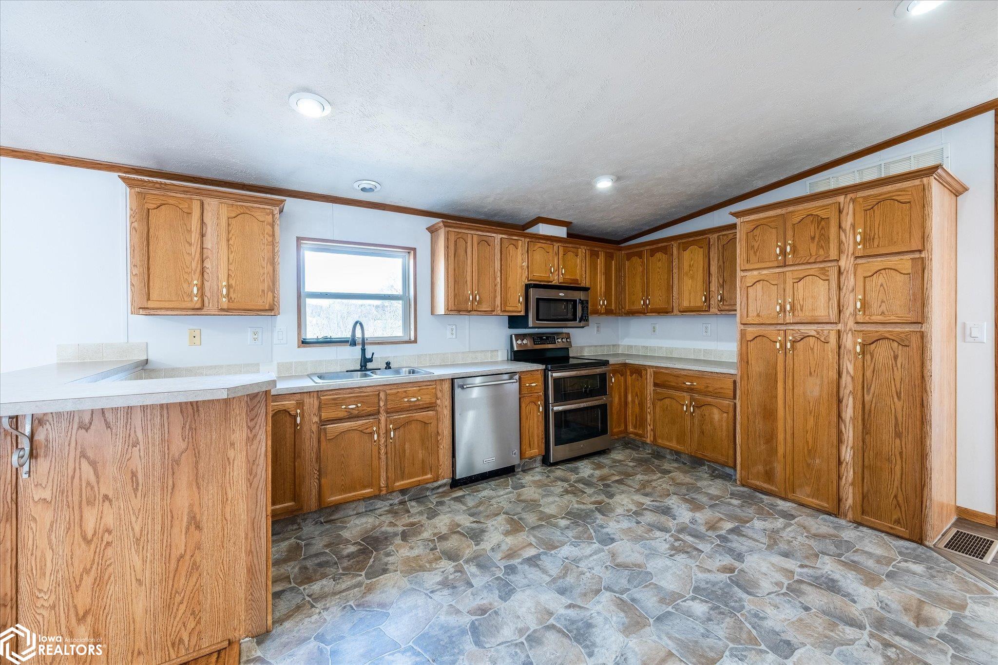 1737 Ithaca Avenue, Mondamin, Iowa image 5