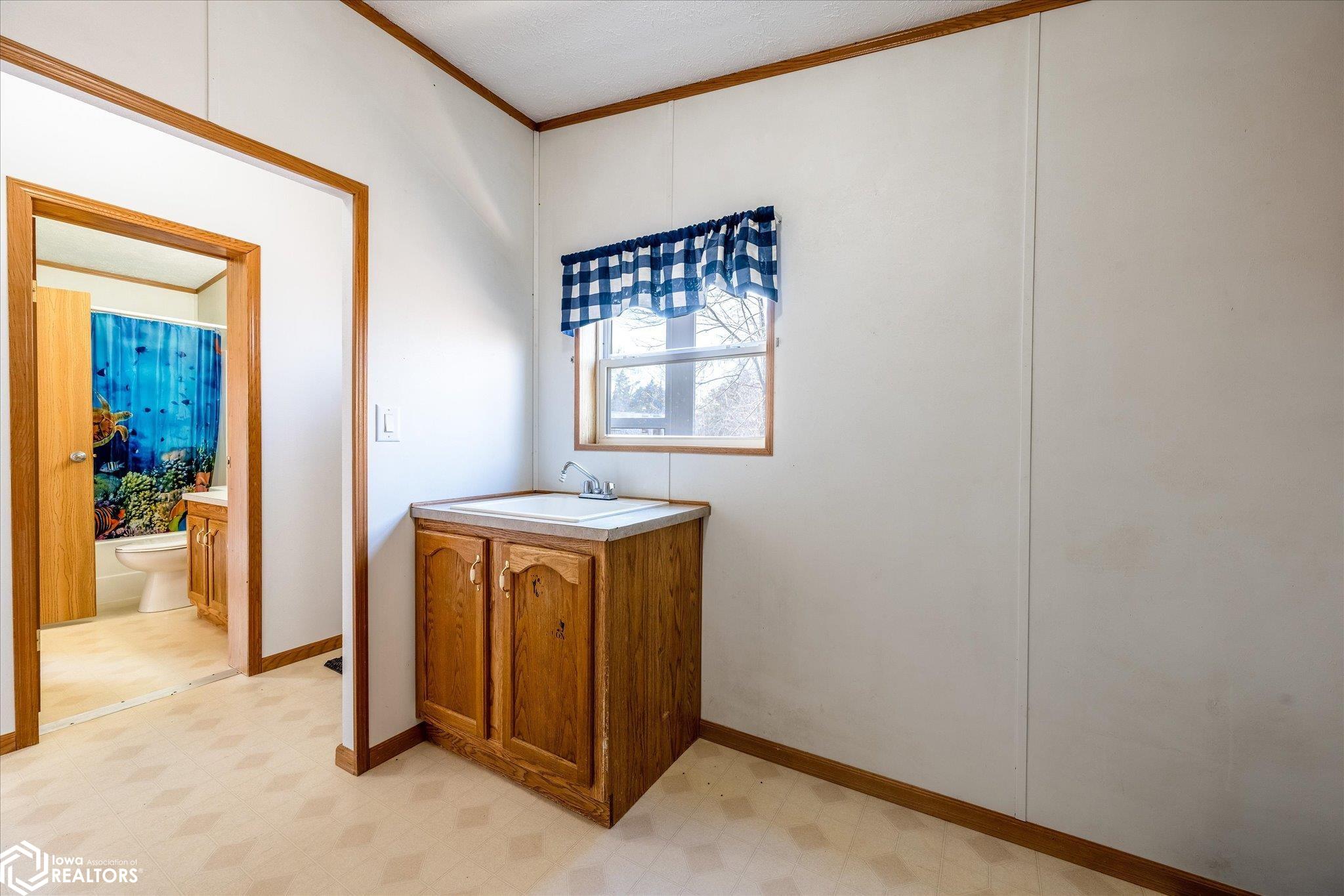 1737 Ithaca Avenue, Mondamin, Iowa image 8