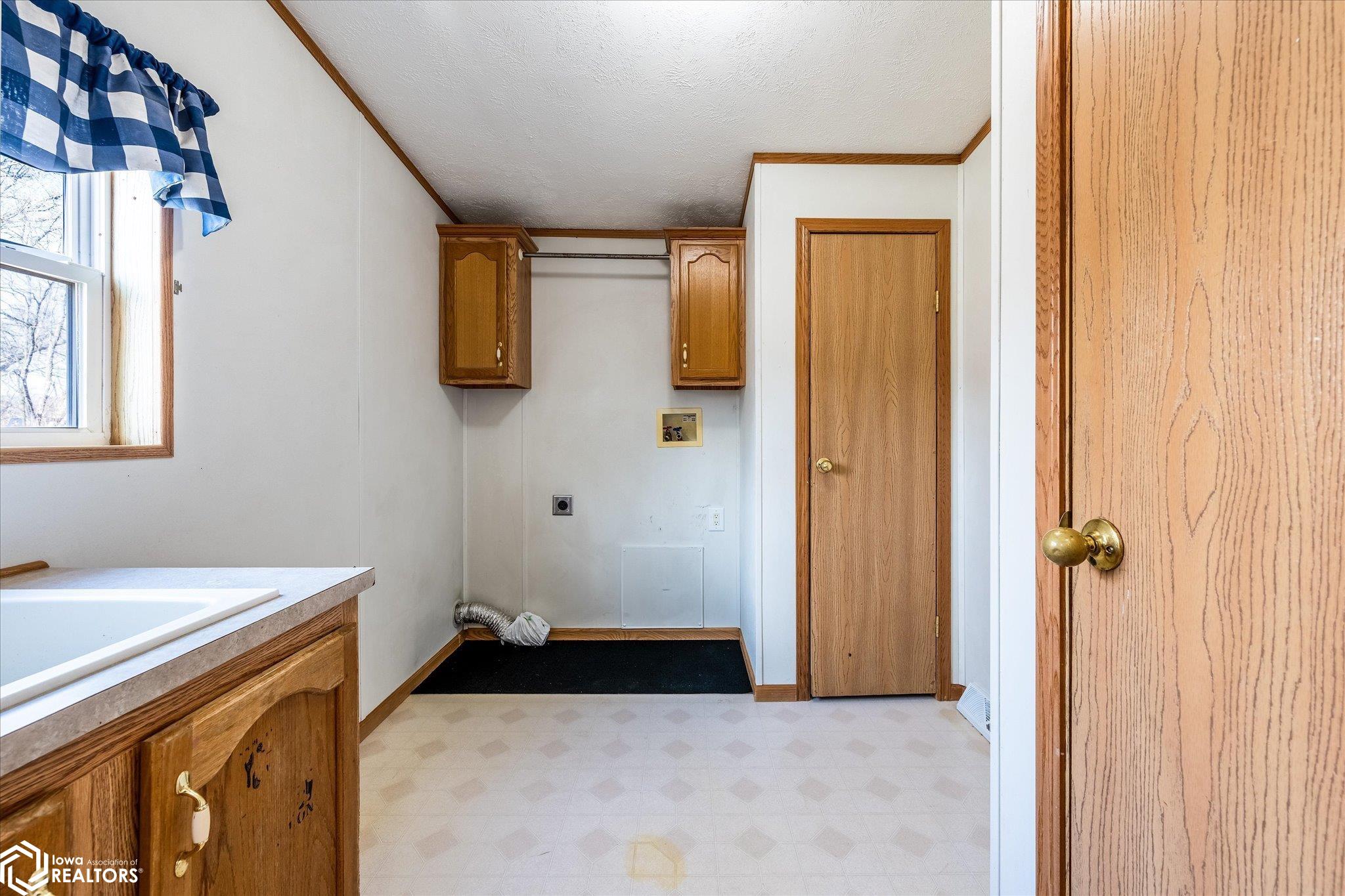 1737 Ithaca Avenue, Mondamin, Iowa image 9