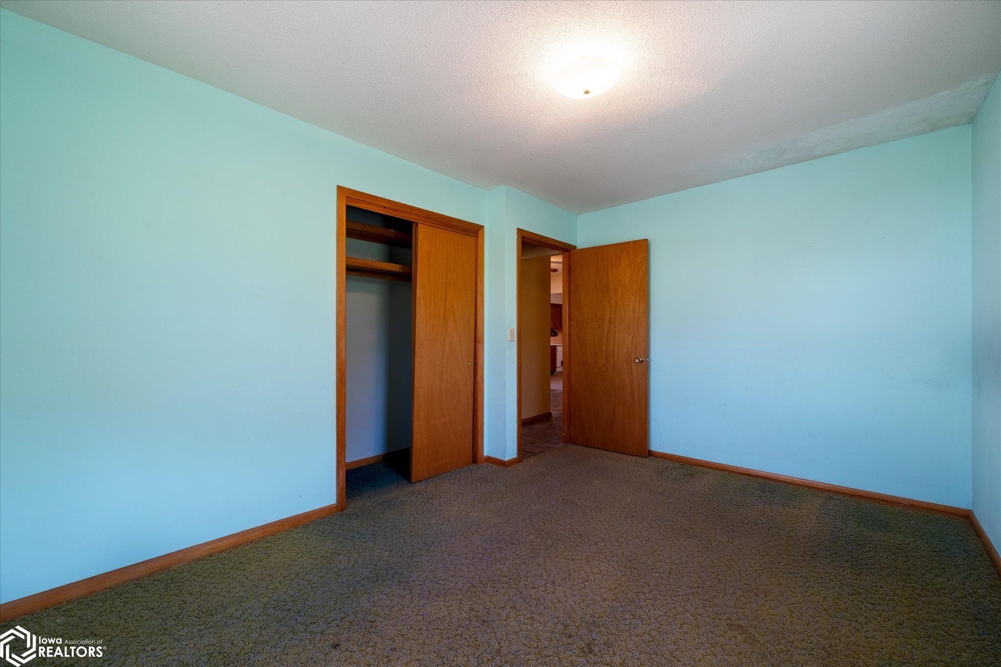 222 W 4th Street, Logan, Iowa image 13