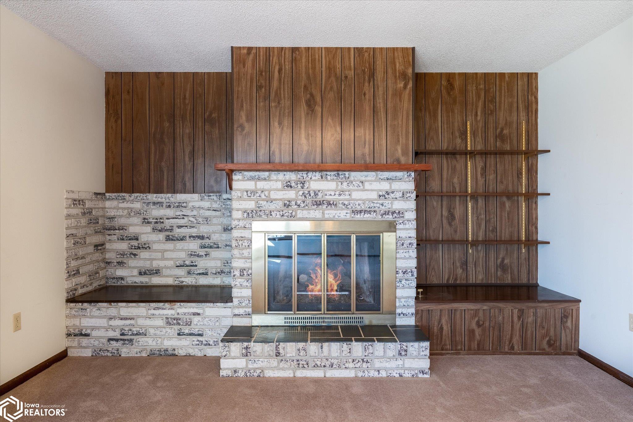 222 W 4th Street, Logan, Iowa image 3