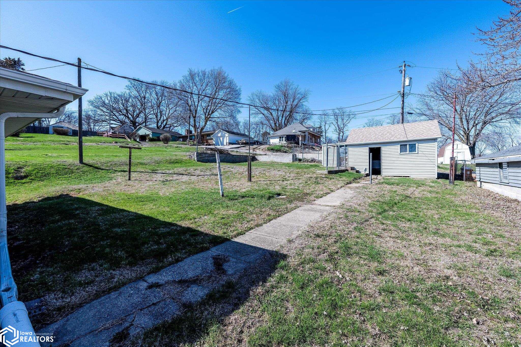 222 W 4th Street, Logan, Iowa image 25