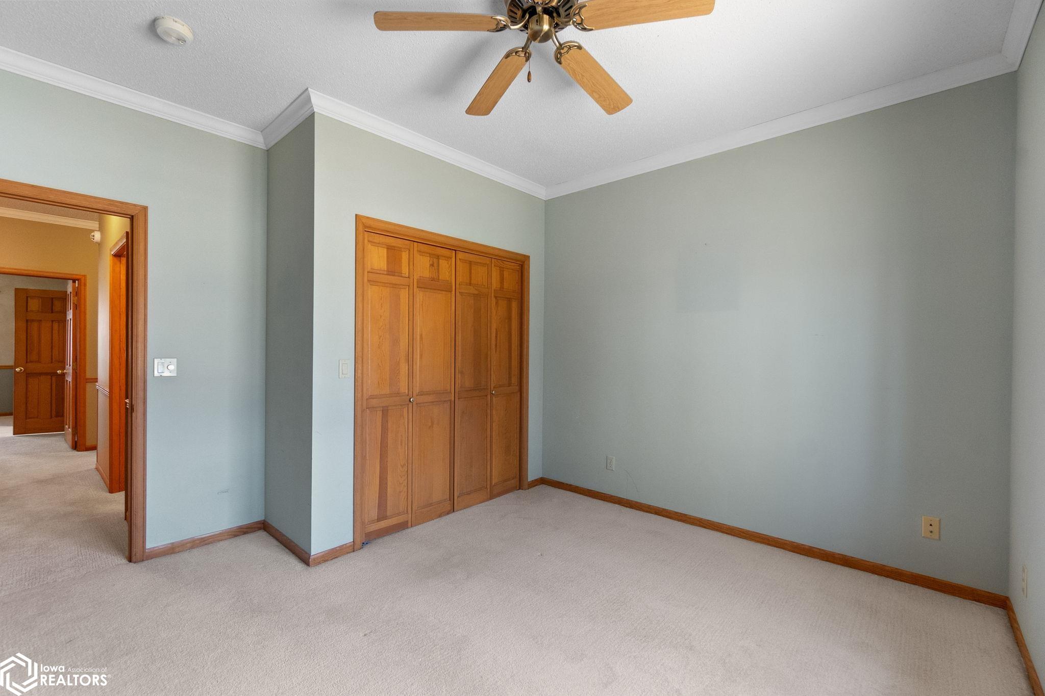 80 Ridge Road, Mason City, Iowa image 13