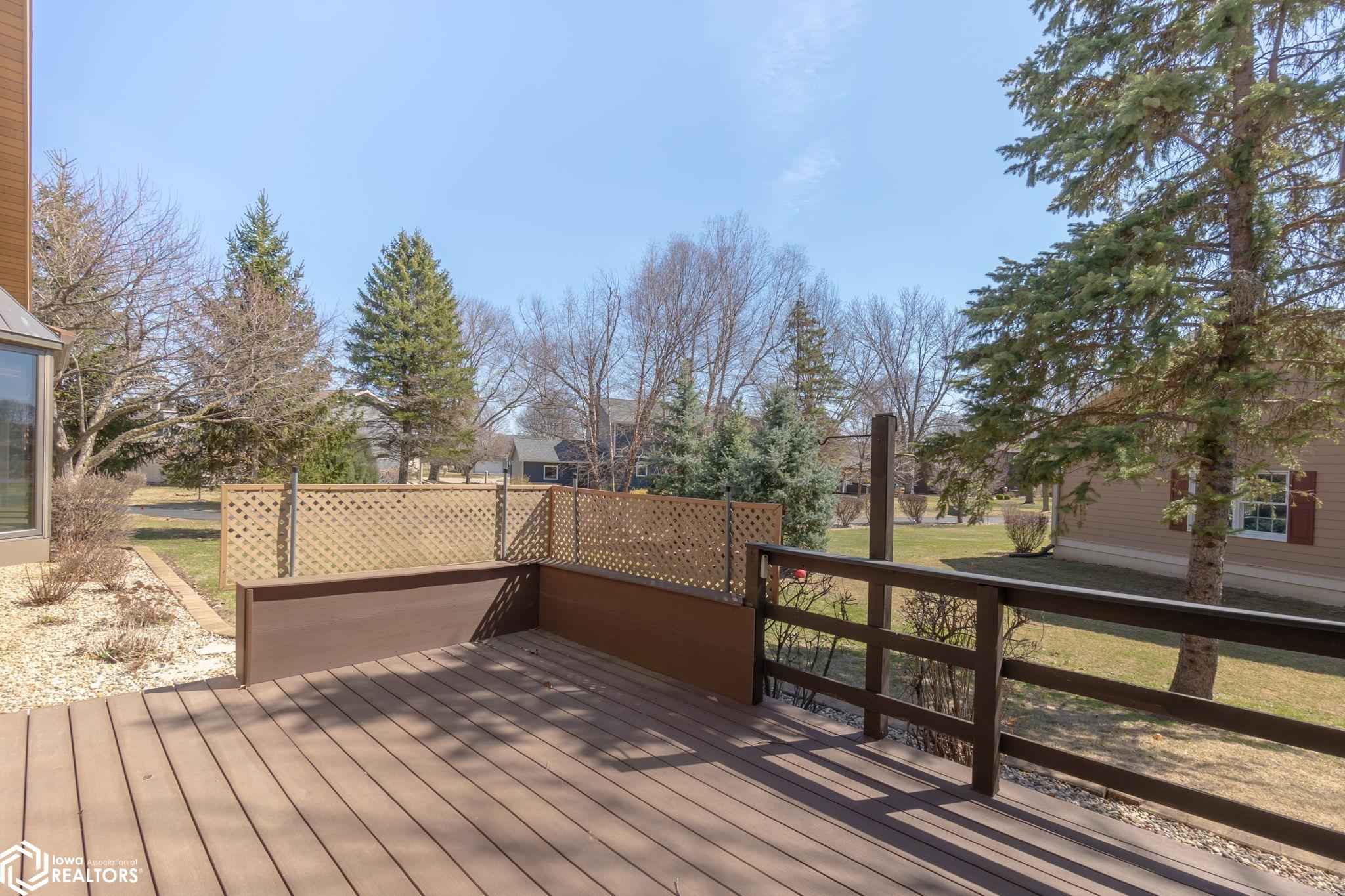 80 Ridge Road, Mason City, Iowa image 33