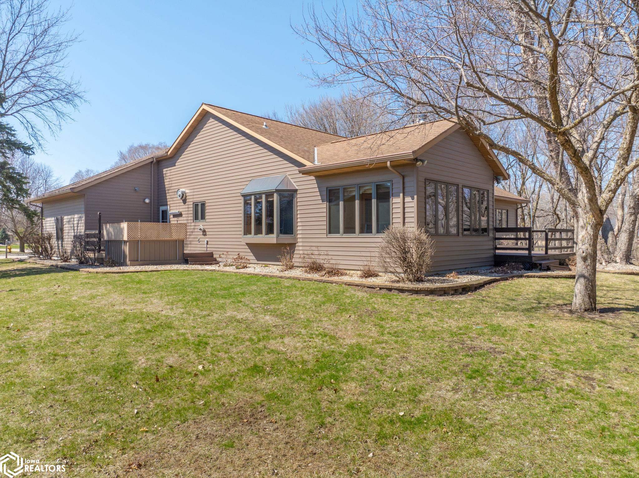 80 Ridge Road, Mason City, Iowa image 37