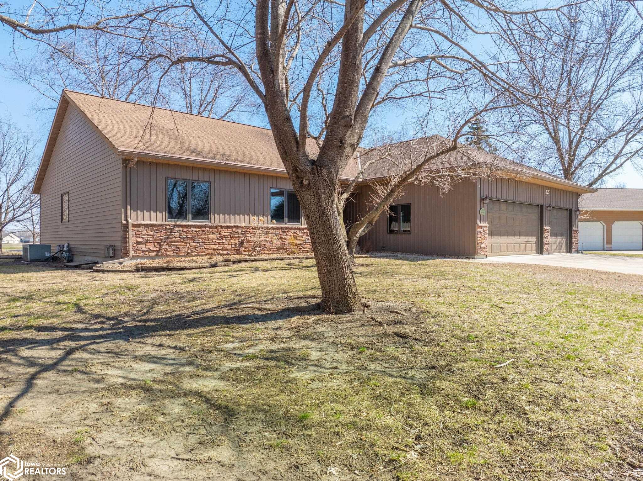 80 Ridge Road, Mason City, Iowa image 38
