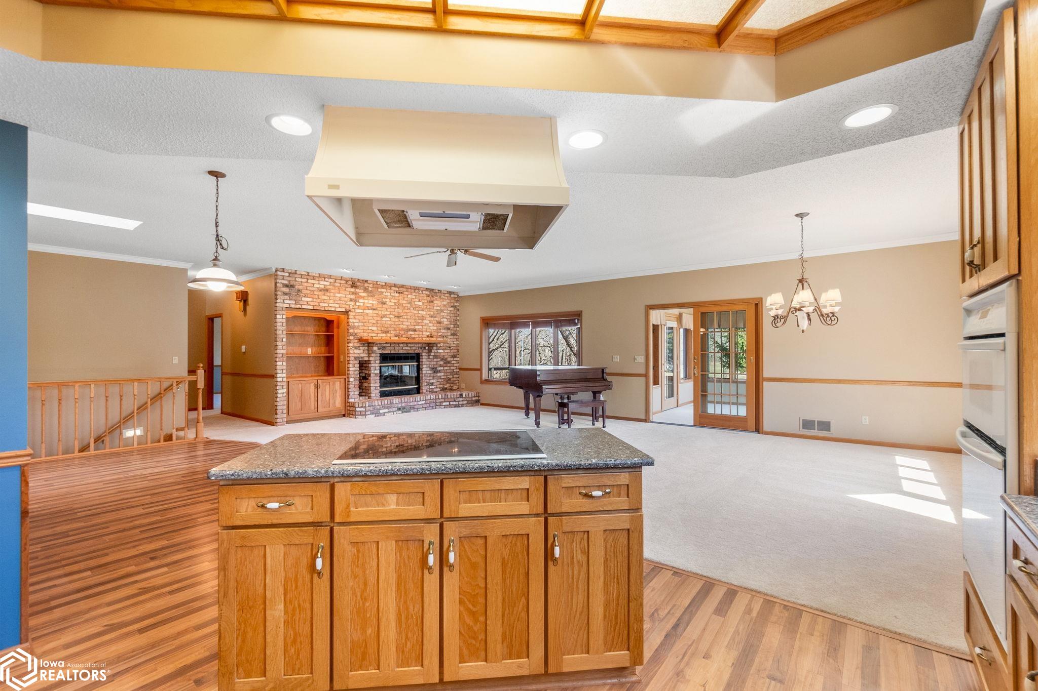 80 Ridge Road, Mason City, Iowa image 8