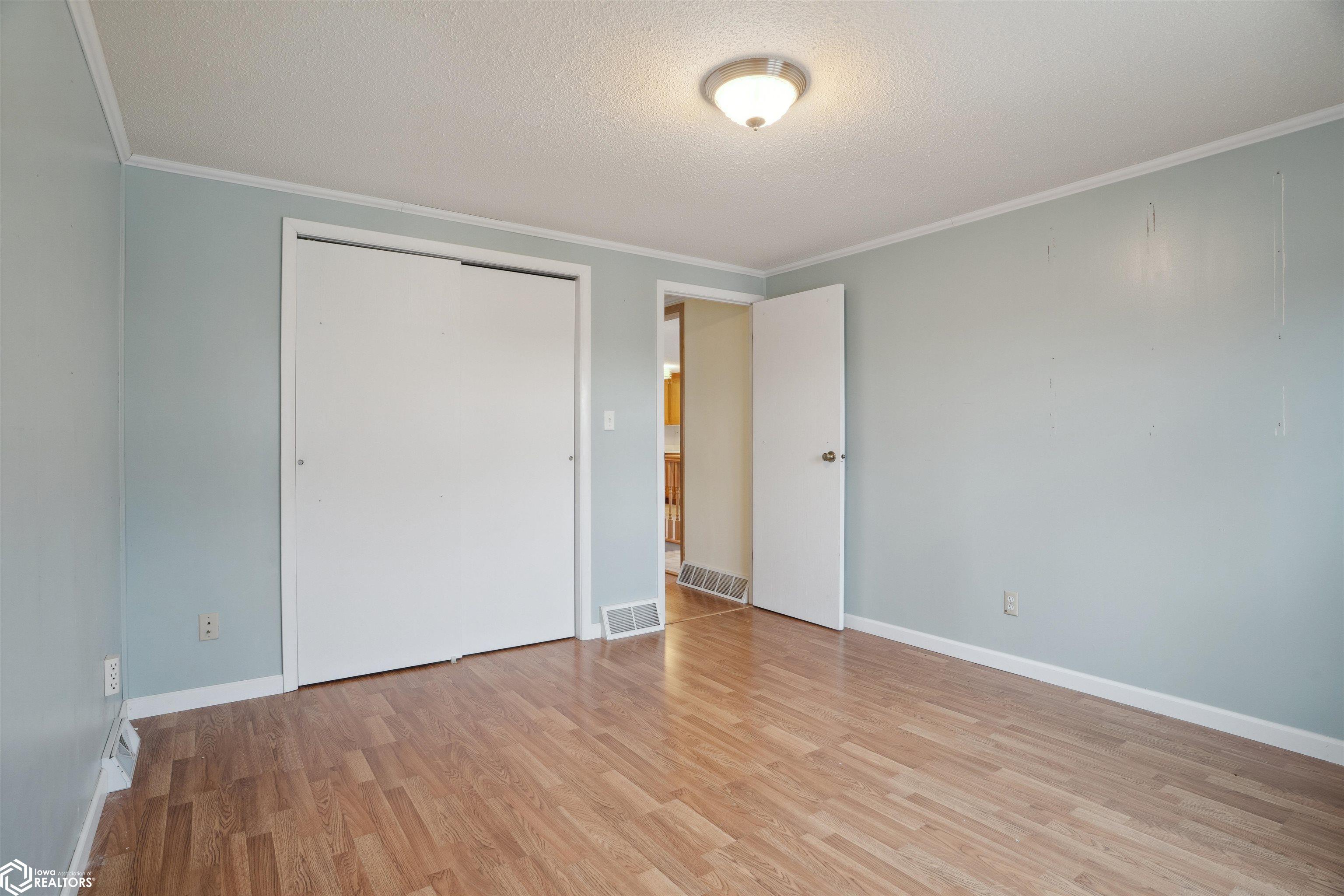 1412 Iowa Street, Burlington, Iowa image 18