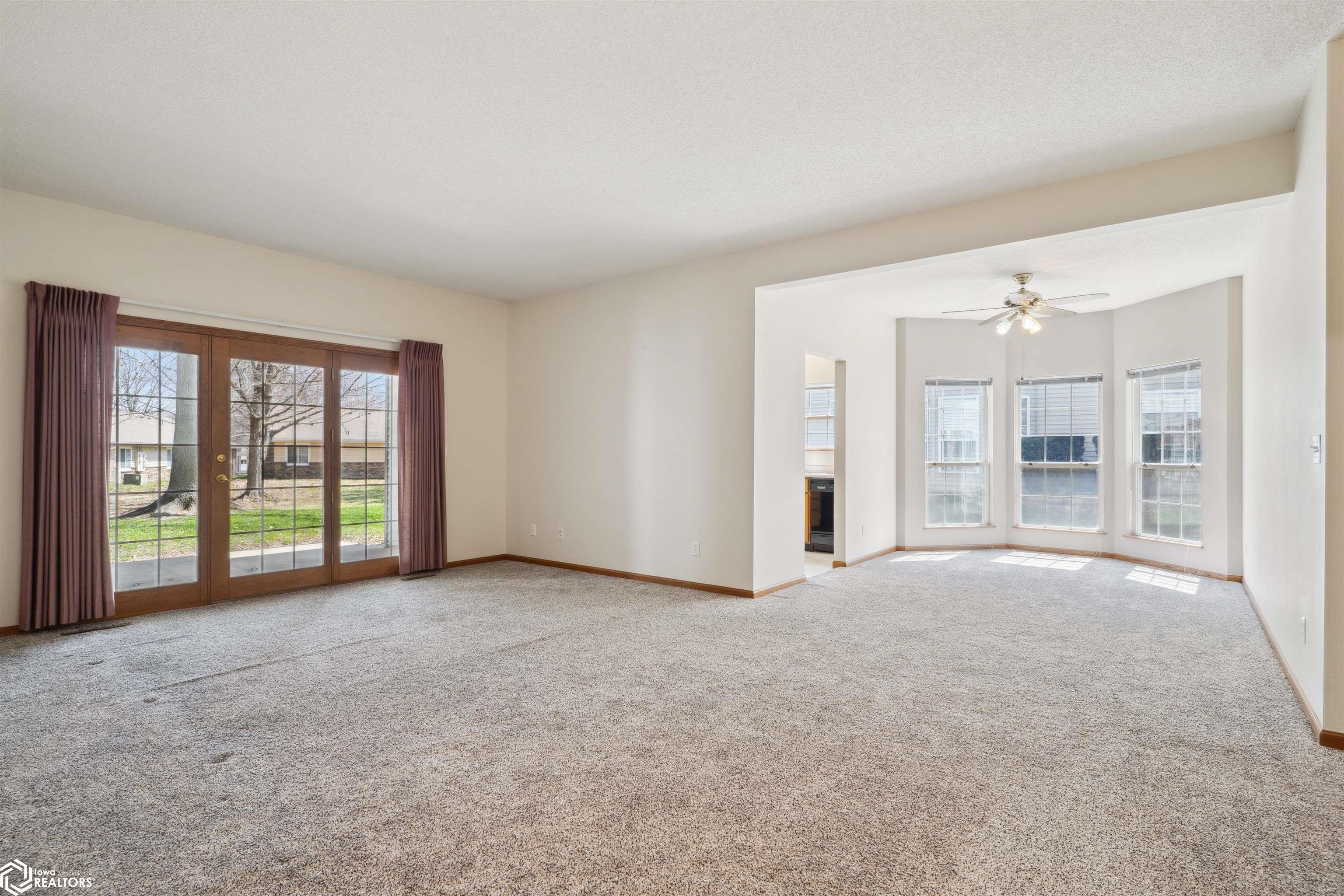 1504 Orchard Meadow Drive #B, Burlington, Iowa image 6