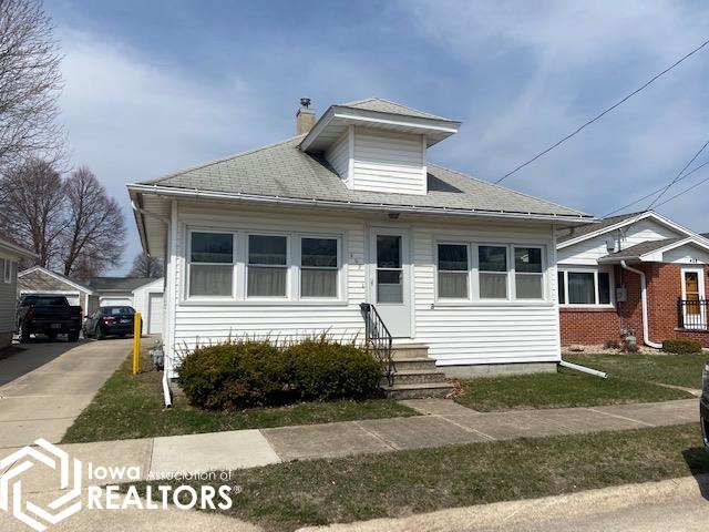 432 24th Street, Mason City, Iowa image 1