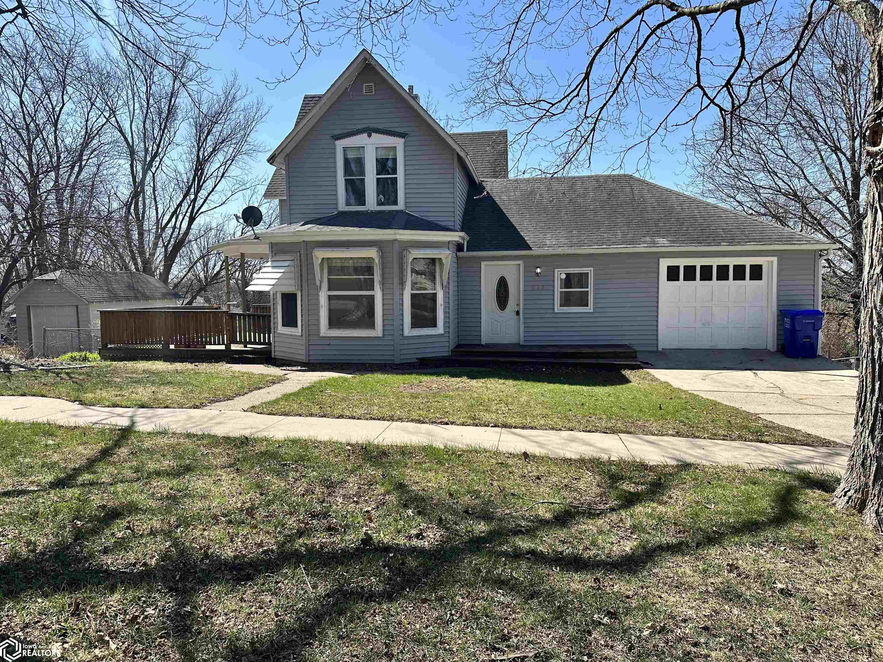 610 N Chestnut Street, Avoca, Iowa image 1