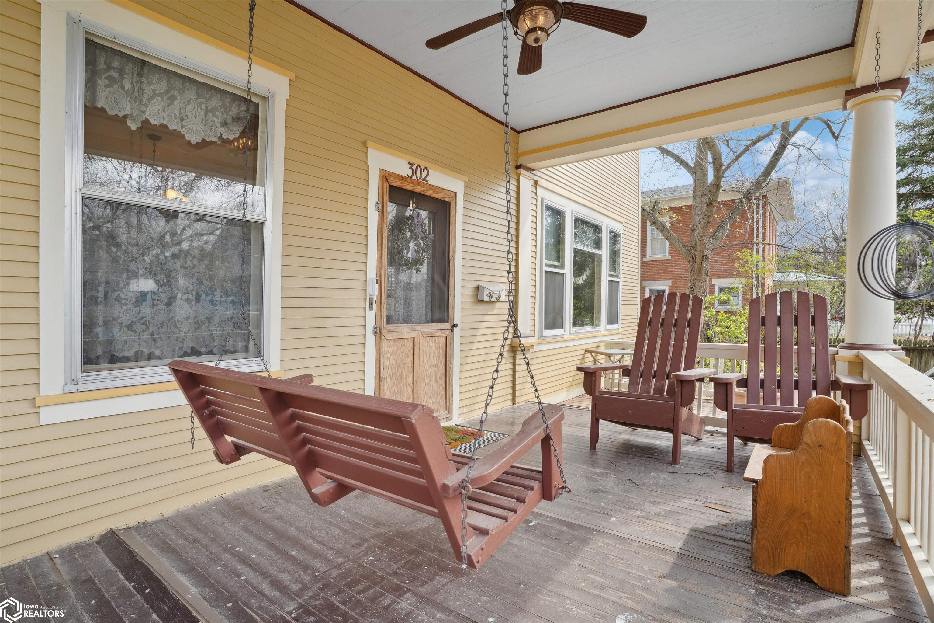 302 N Adams Street, Mount Pleasant, Iowa image 3