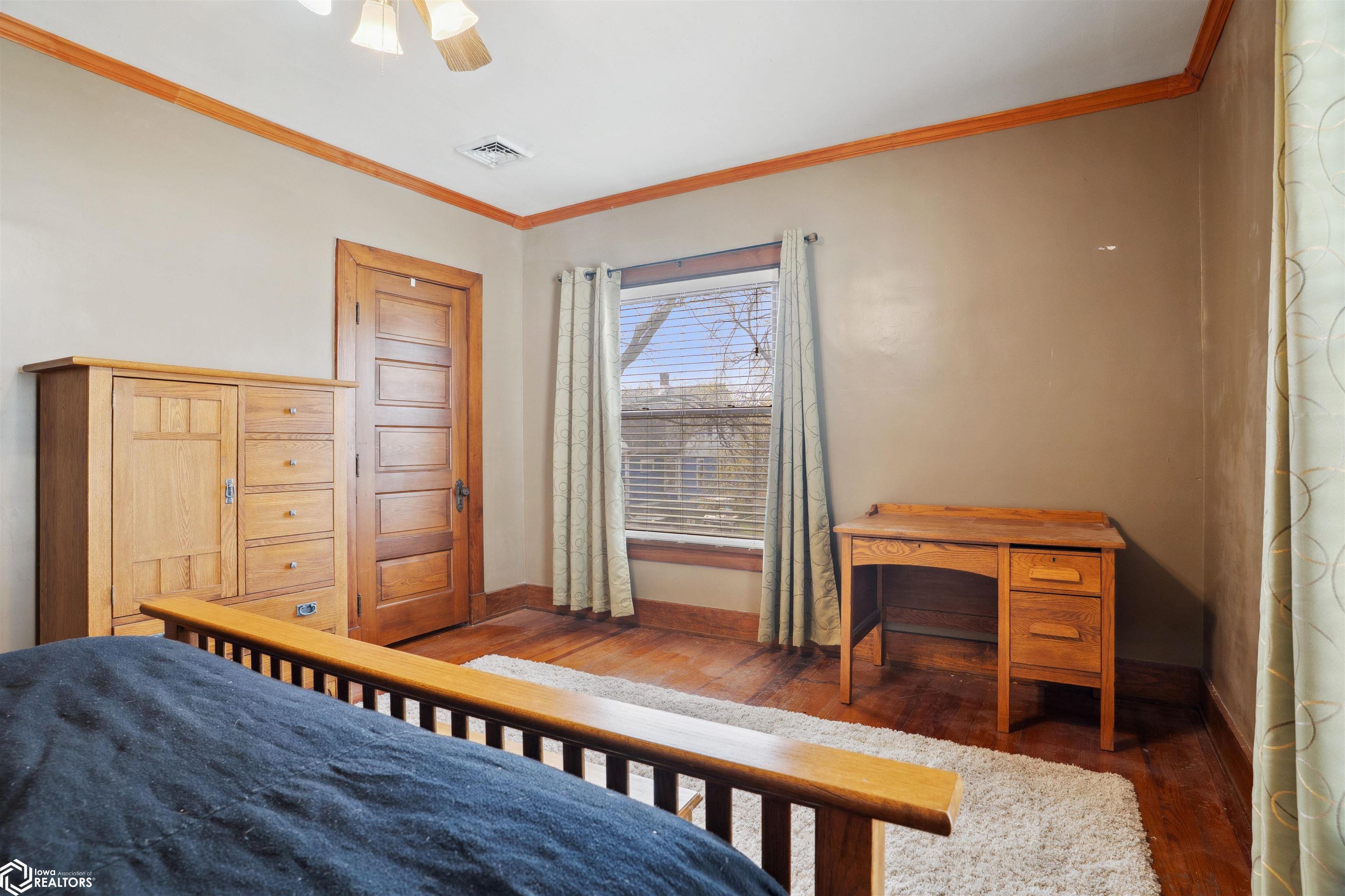 302 N Adams Street, Mount Pleasant, Iowa image 24