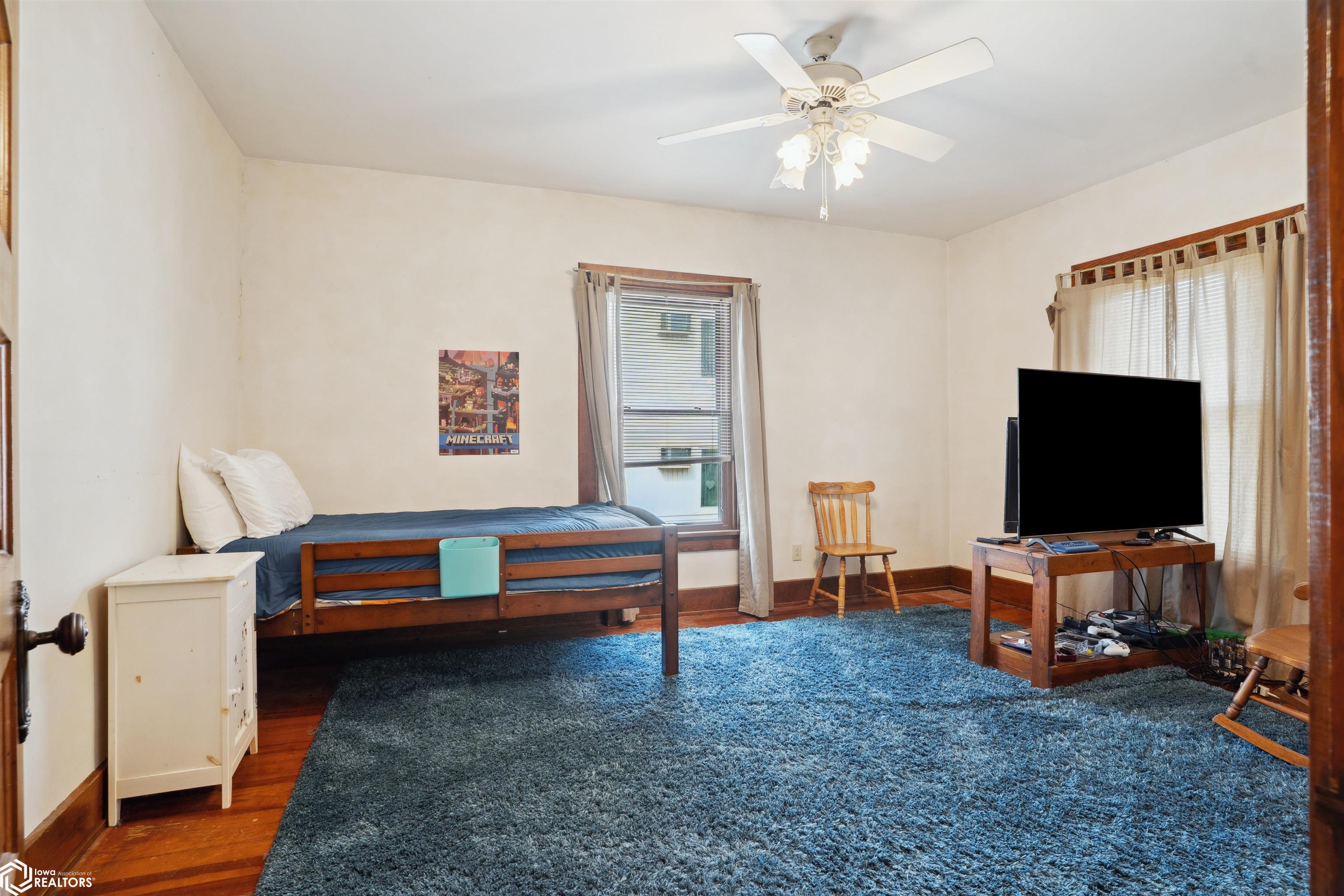 302 N Adams Street, Mount Pleasant, Iowa image 25