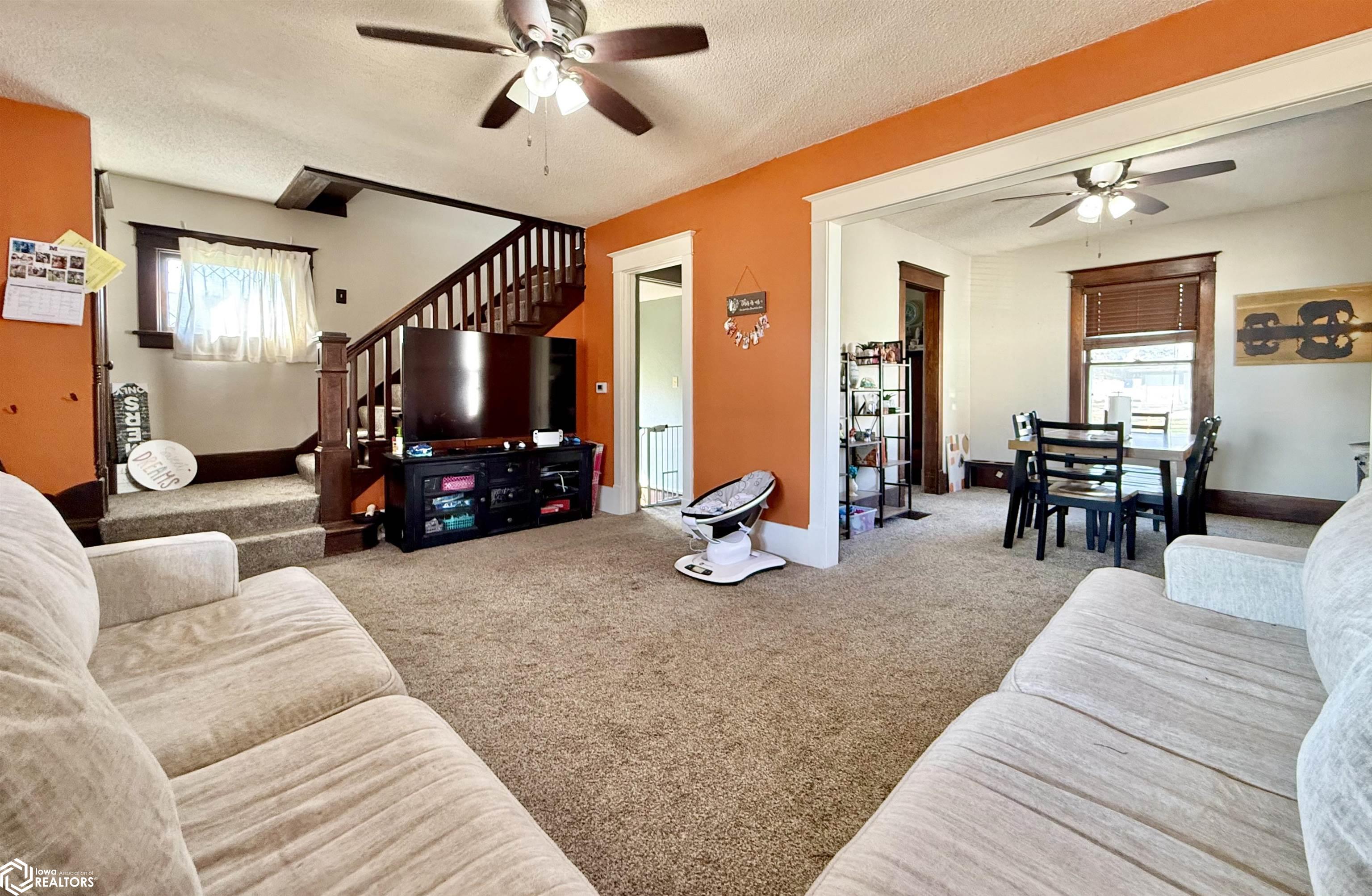 218 E Walnut Street, Conrad, Iowa image 5