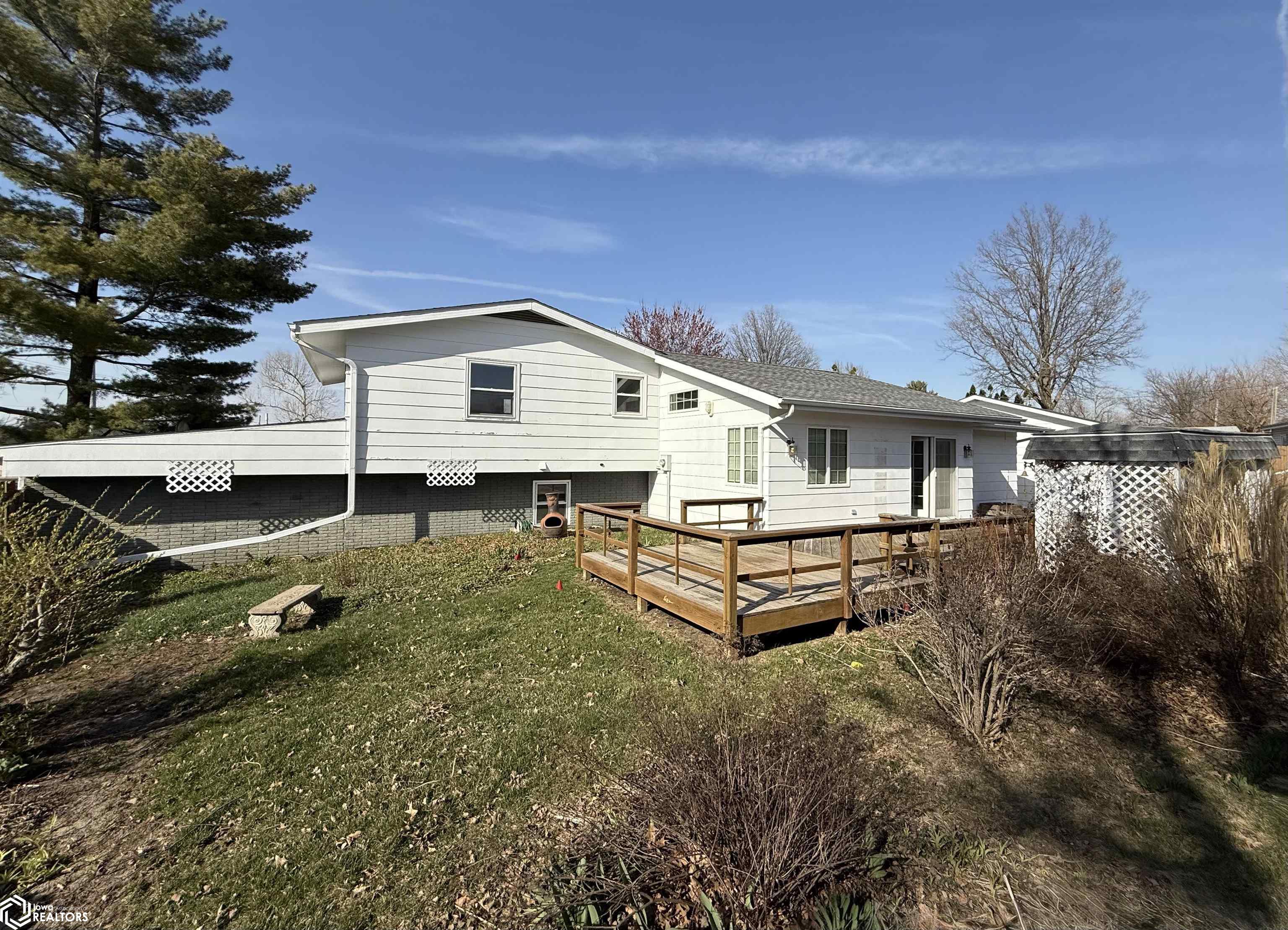 510 Roberts Terrace, Marshalltown, Iowa image 4