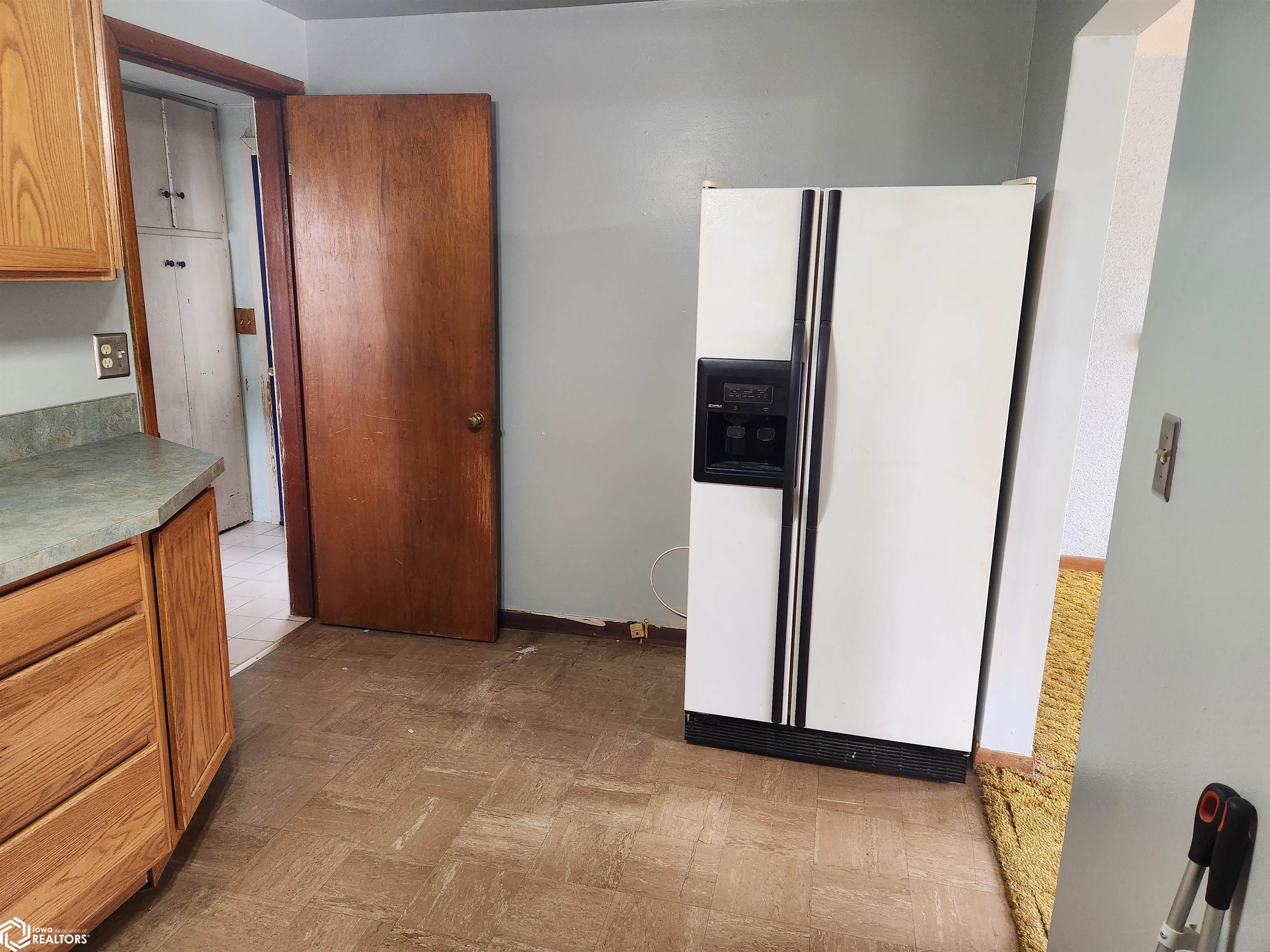 308 Center Street, Garwin, Iowa image 3
