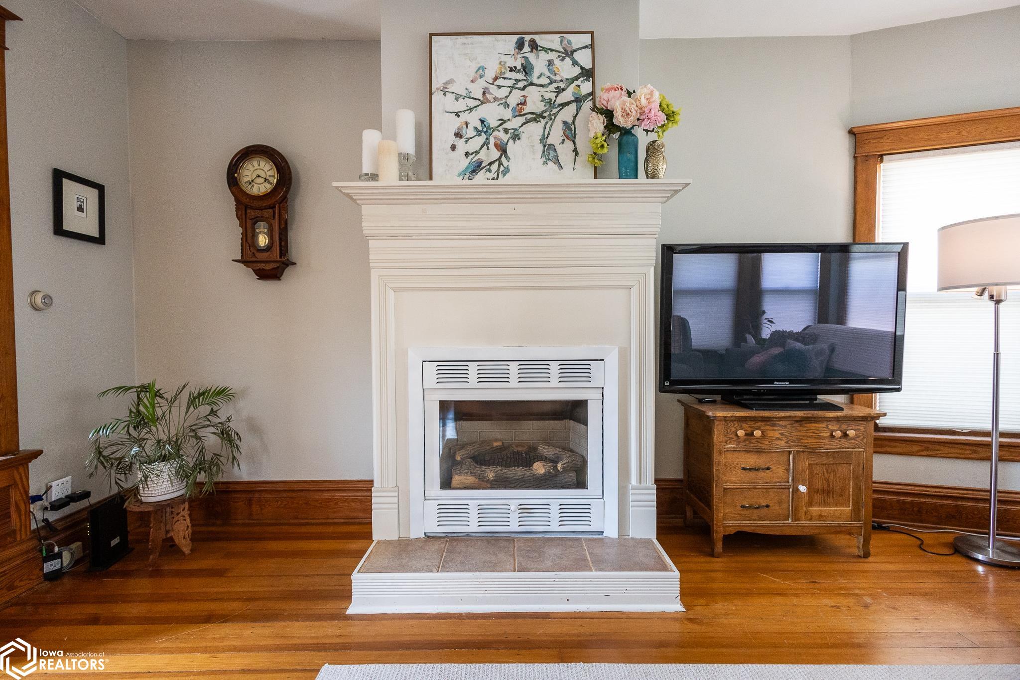 713 S 8th Street, Clear Lake, Iowa image 36