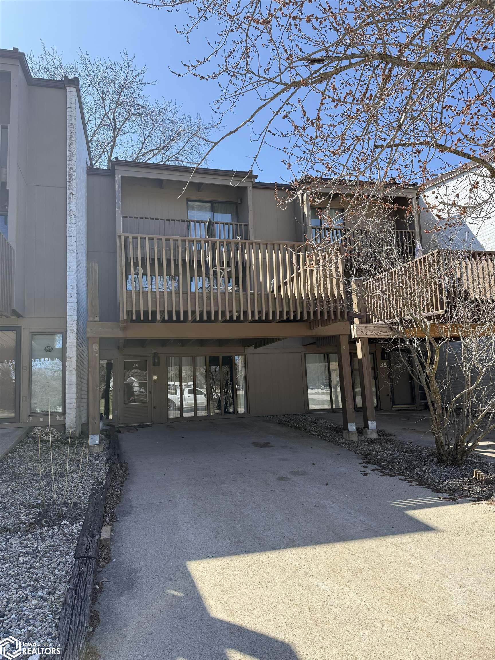 2700 N Shore Drive #L34, Clear Lake, Iowa image 2