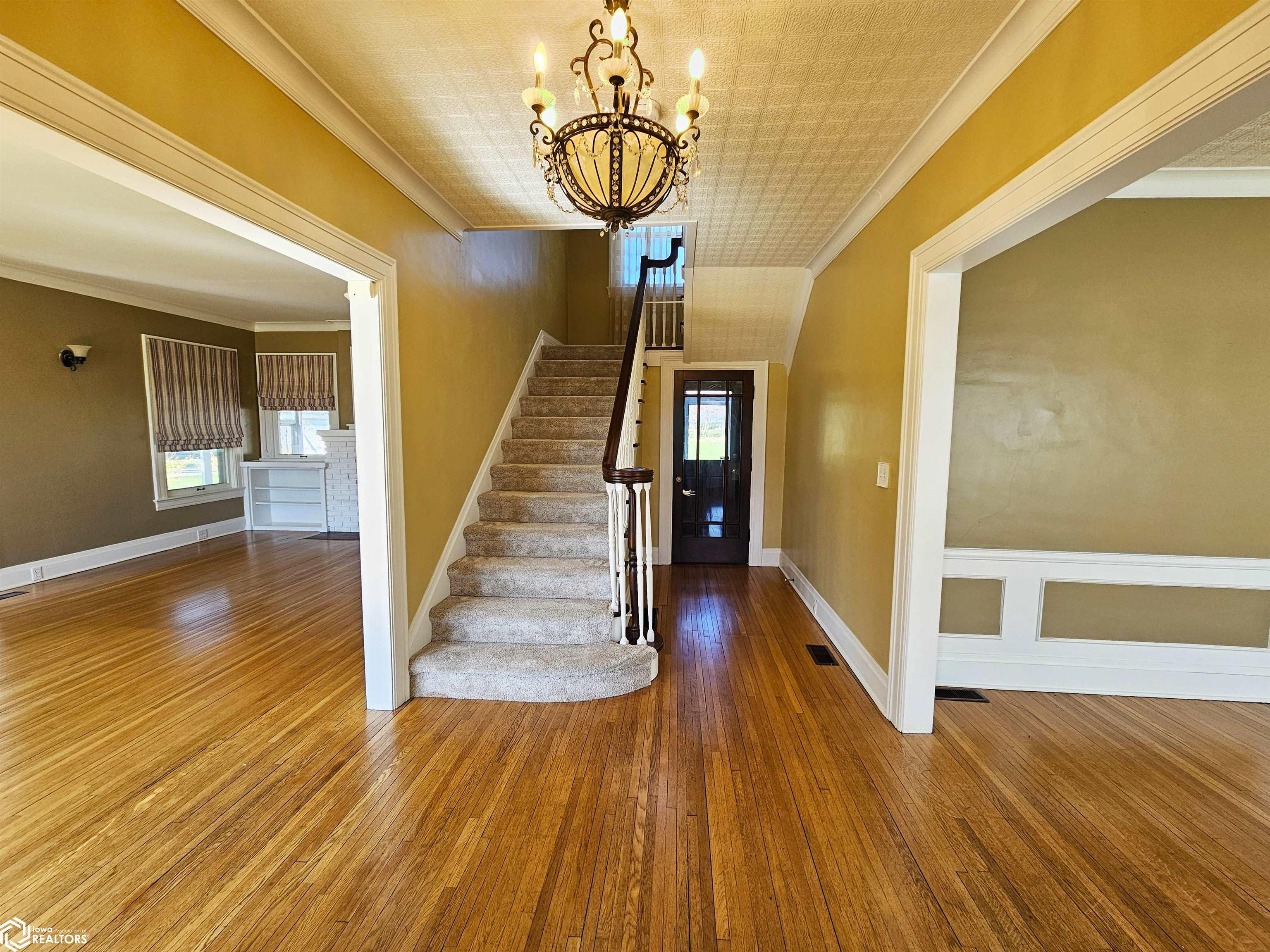 2405 Bittersweet Place, Burlington, Iowa image 3