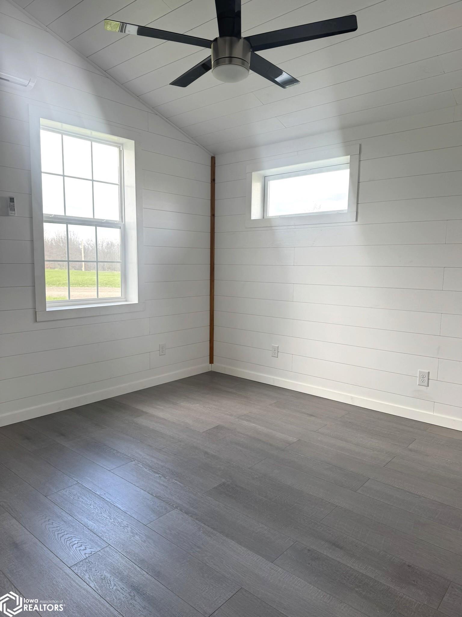 12241 Apache Drive, Moravia, Iowa image 20