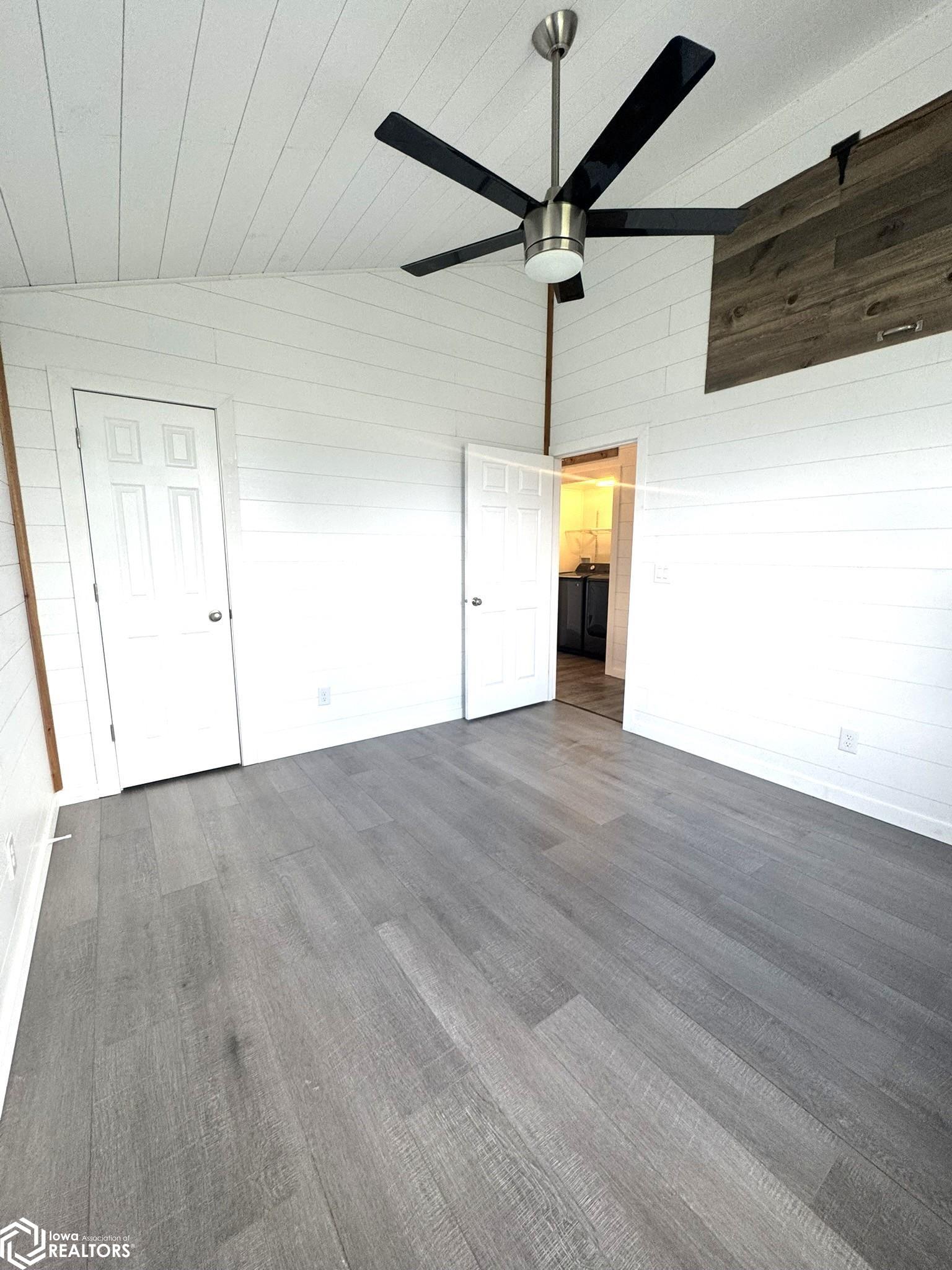 12241 Apache Drive, Moravia, Iowa image 21