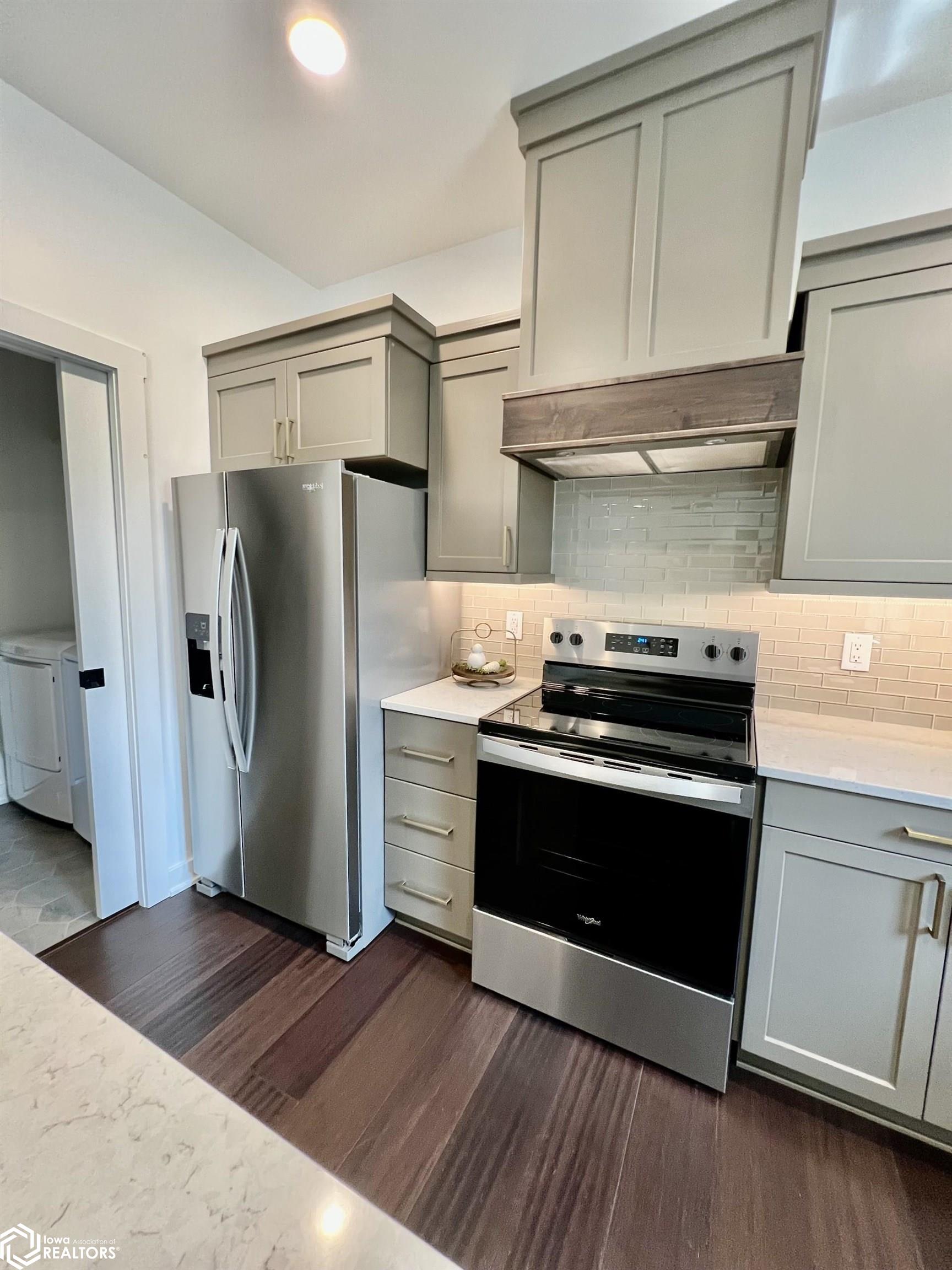 304 W Cherry Street, New Sharon, Iowa image 8