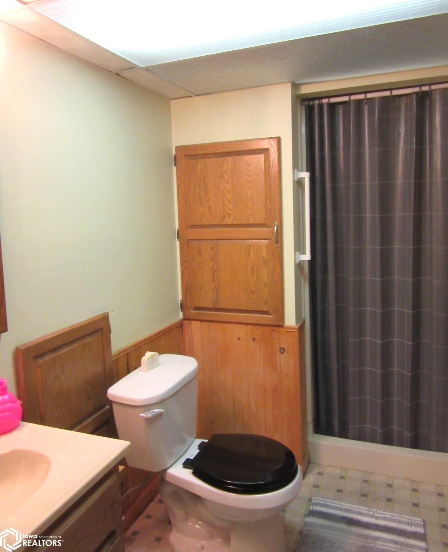 110 Cresthaven Court, Forest City, Iowa image 18