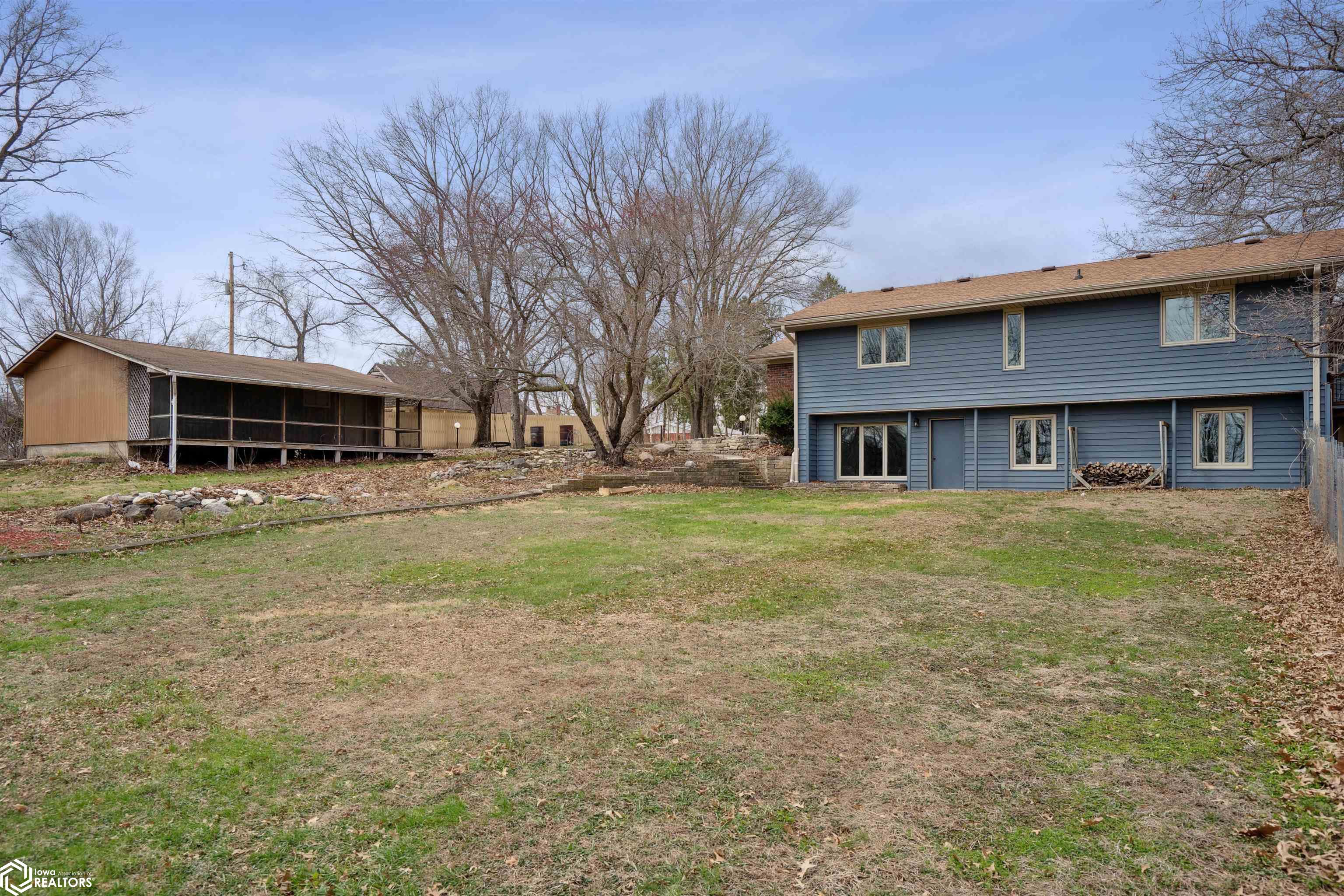1818 Wiese Garden Road, Marshalltown, Iowa image 43