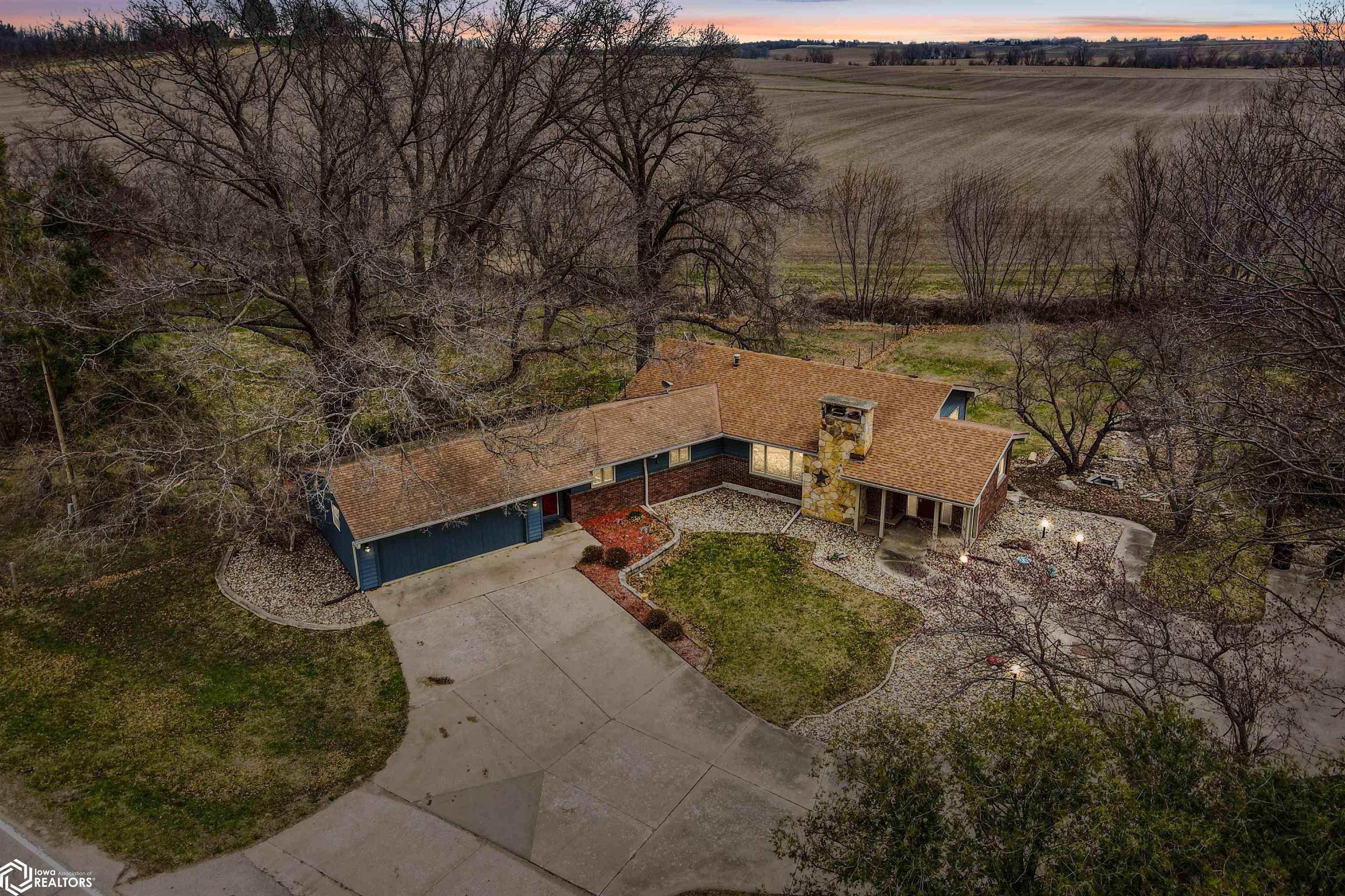 1818 Wiese Garden Road, Marshalltown, Iowa image 44