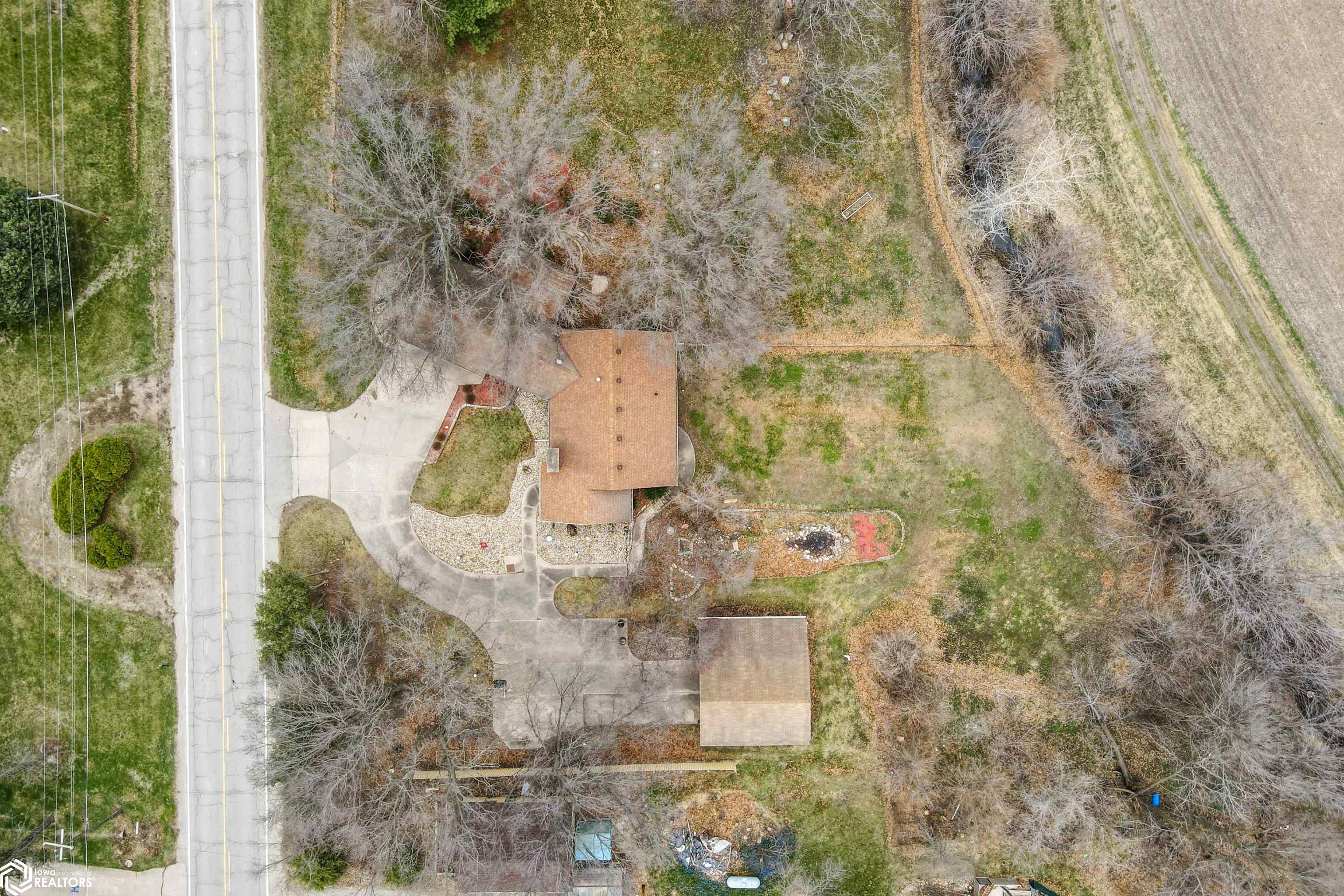 1818 Wiese Garden Road, Marshalltown, Iowa image 48