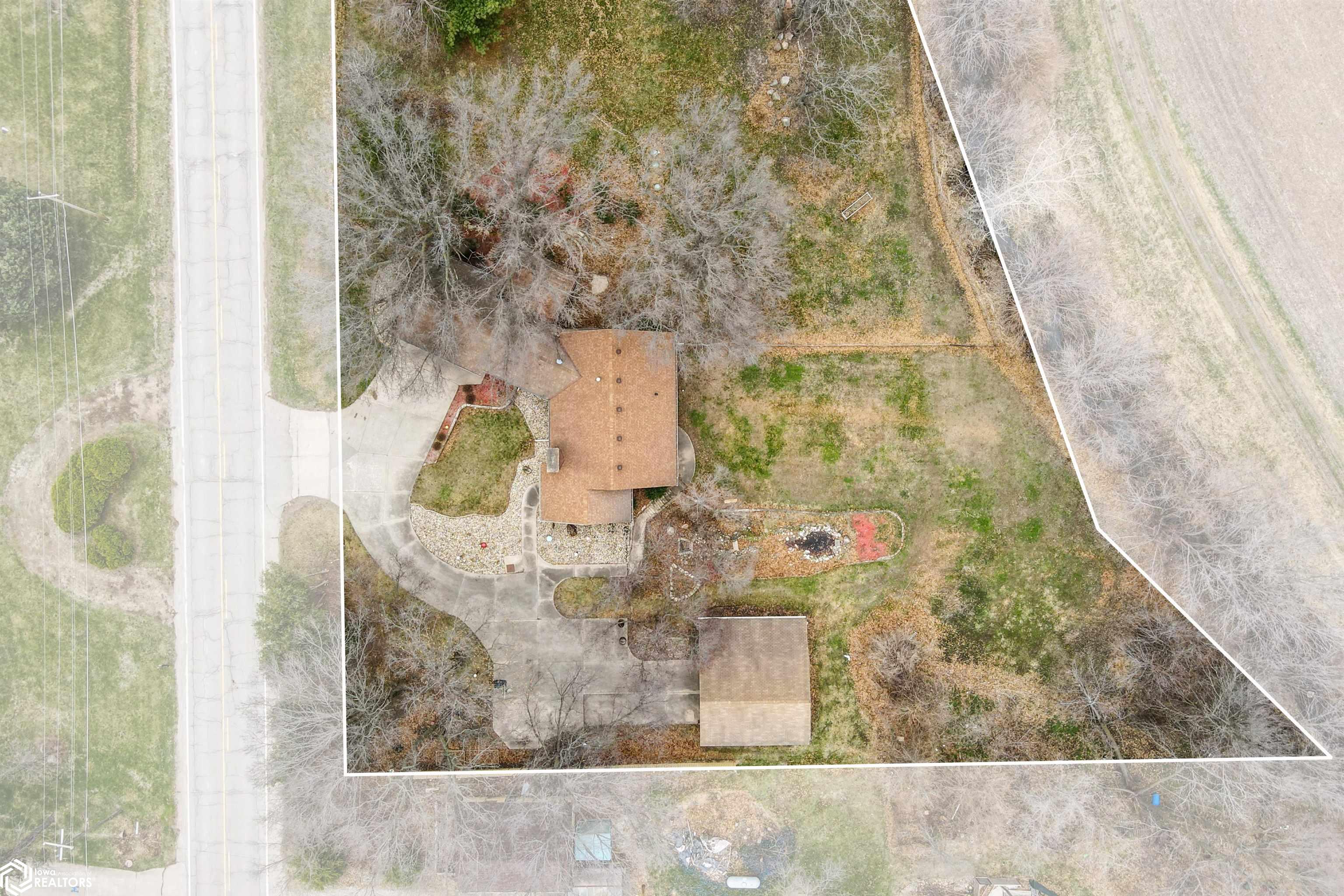 1818 Wiese Garden Road, Marshalltown, Iowa image 49