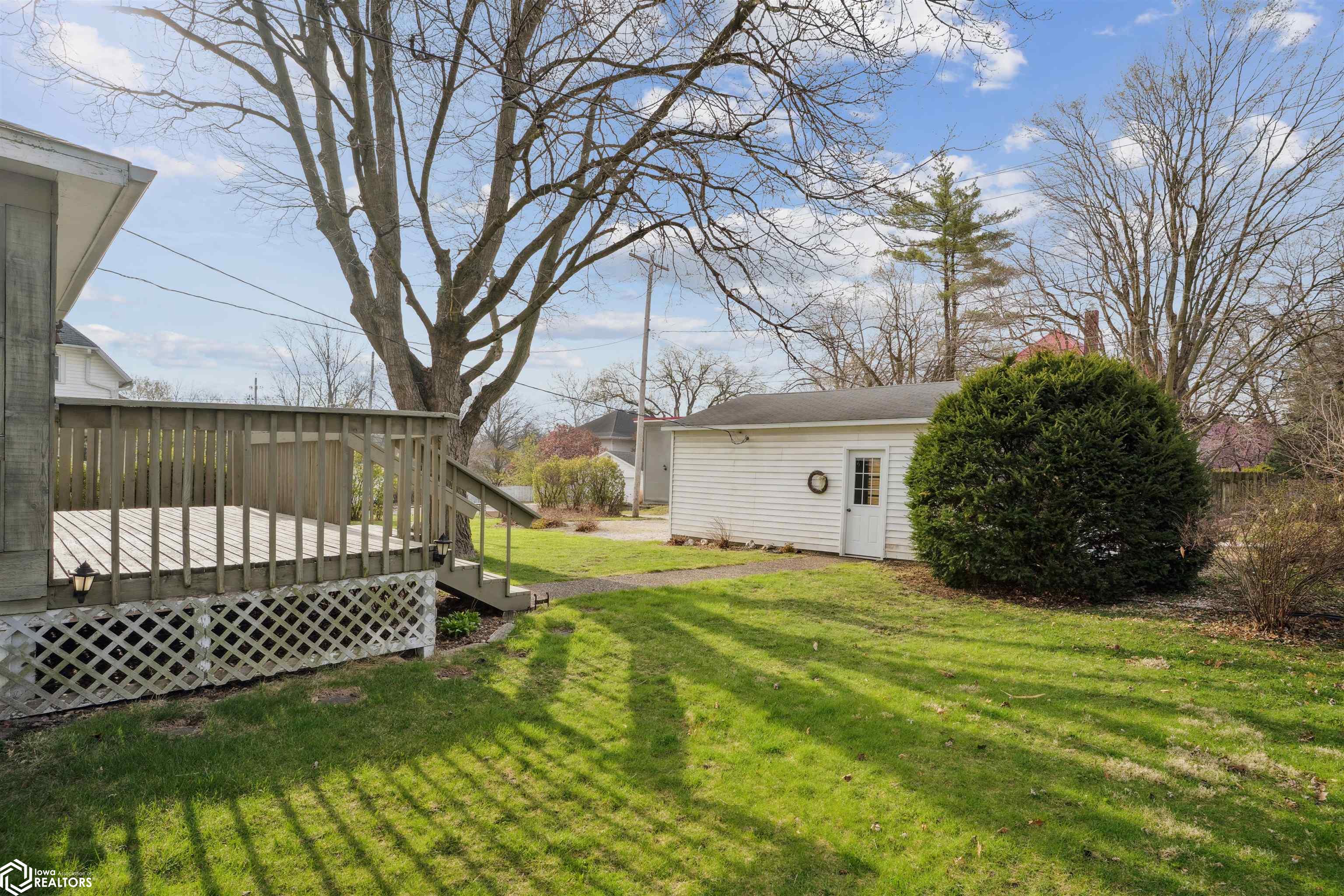 402 E Monroe Street, Mount Pleasant, Iowa image 26