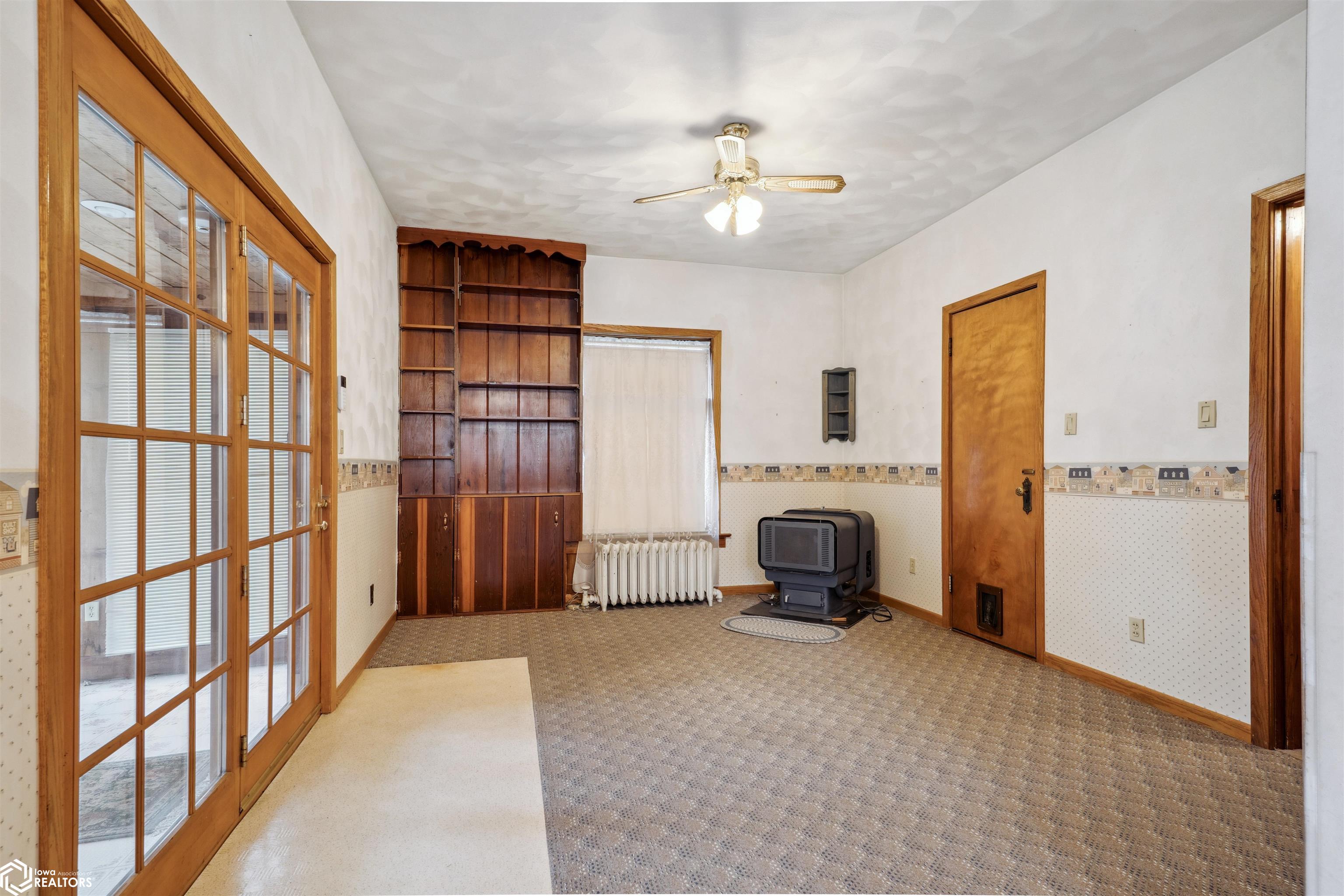 402 E Monroe Street, Mount Pleasant, Iowa image 10