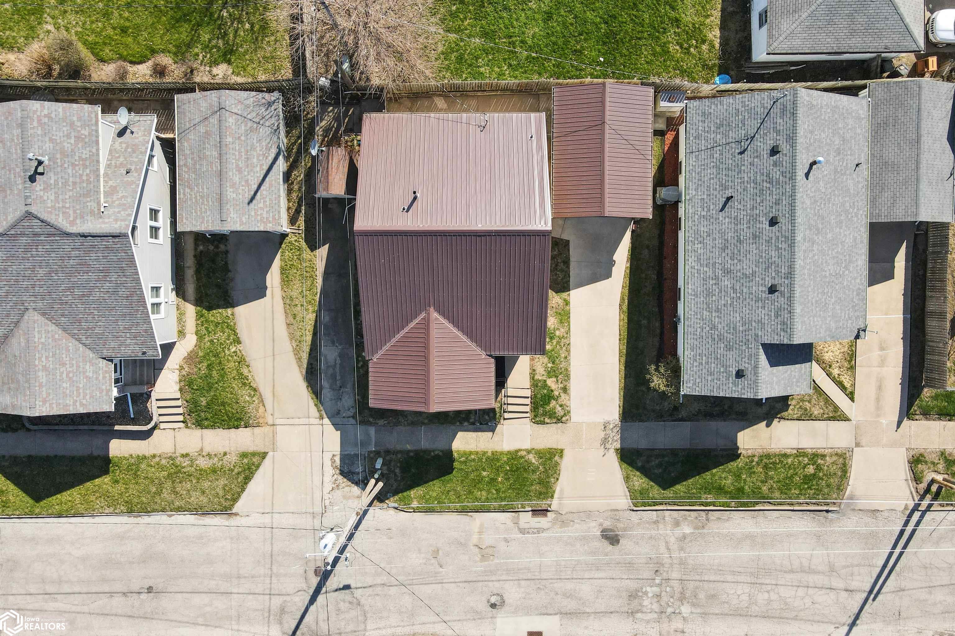 105 N 11th Street, Marshalltown, Iowa image 28