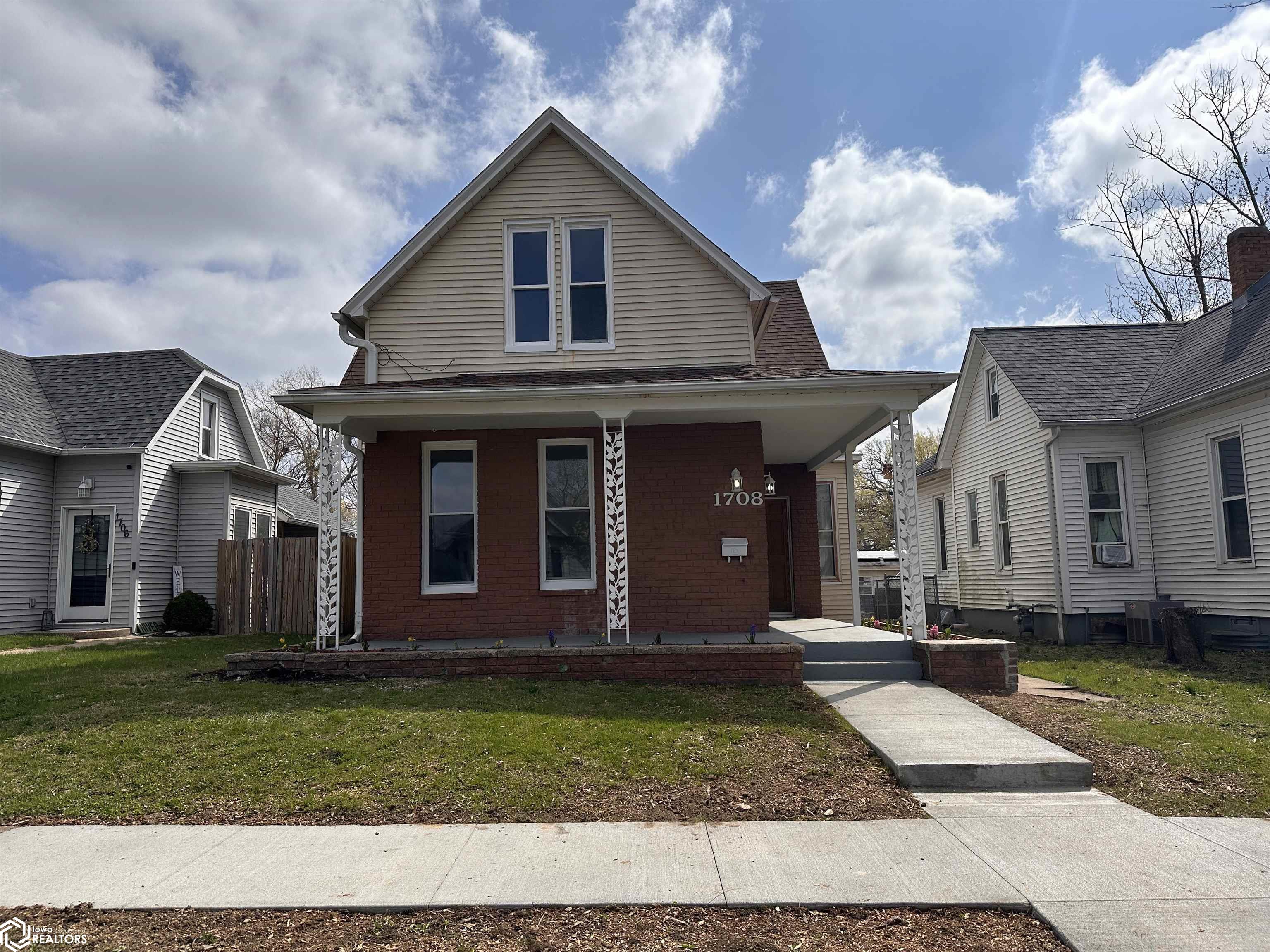 1708 Orchard Street, Burlington, Iowa image 1