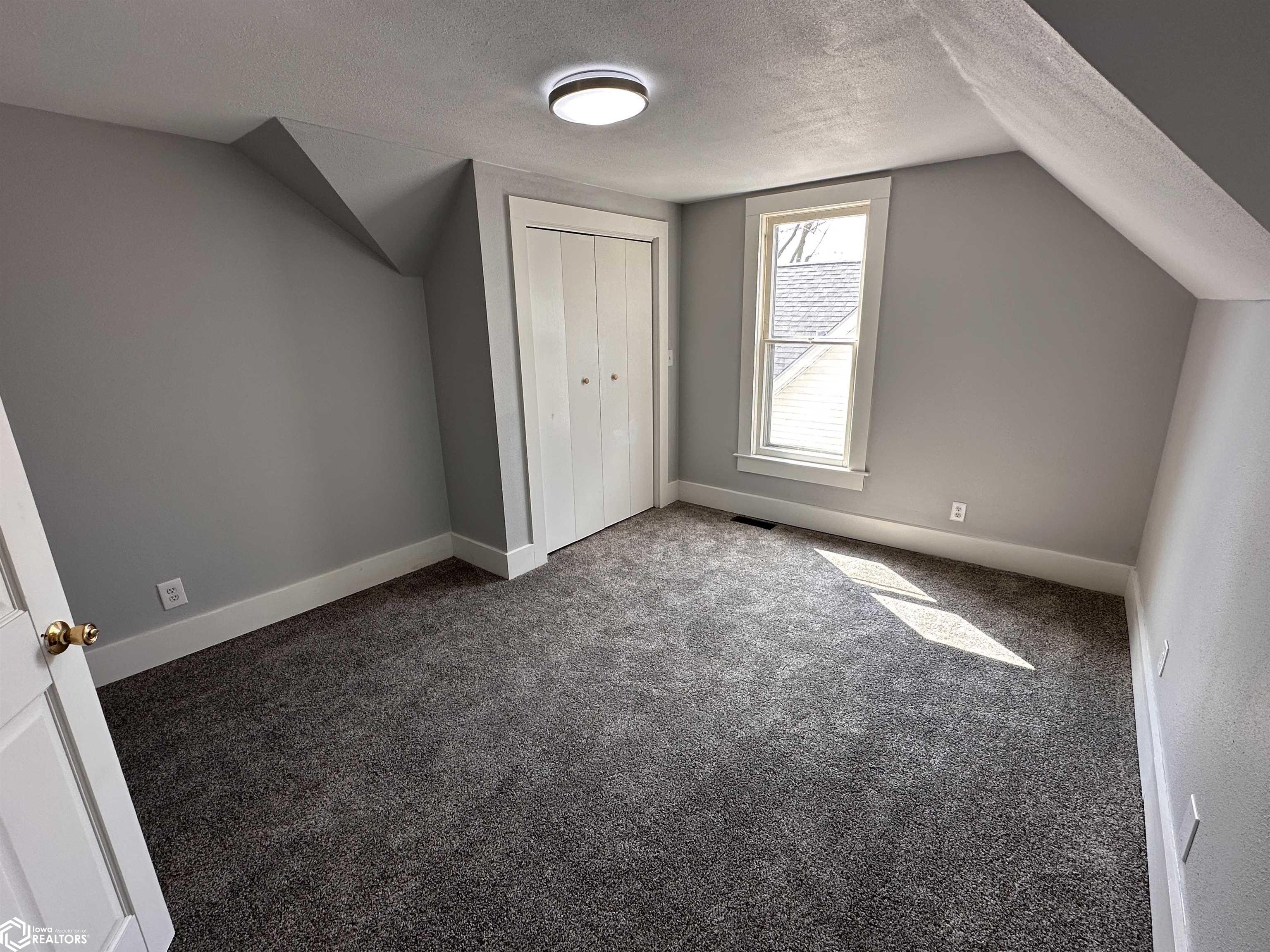 1708 Orchard Street, Burlington, Iowa image 16