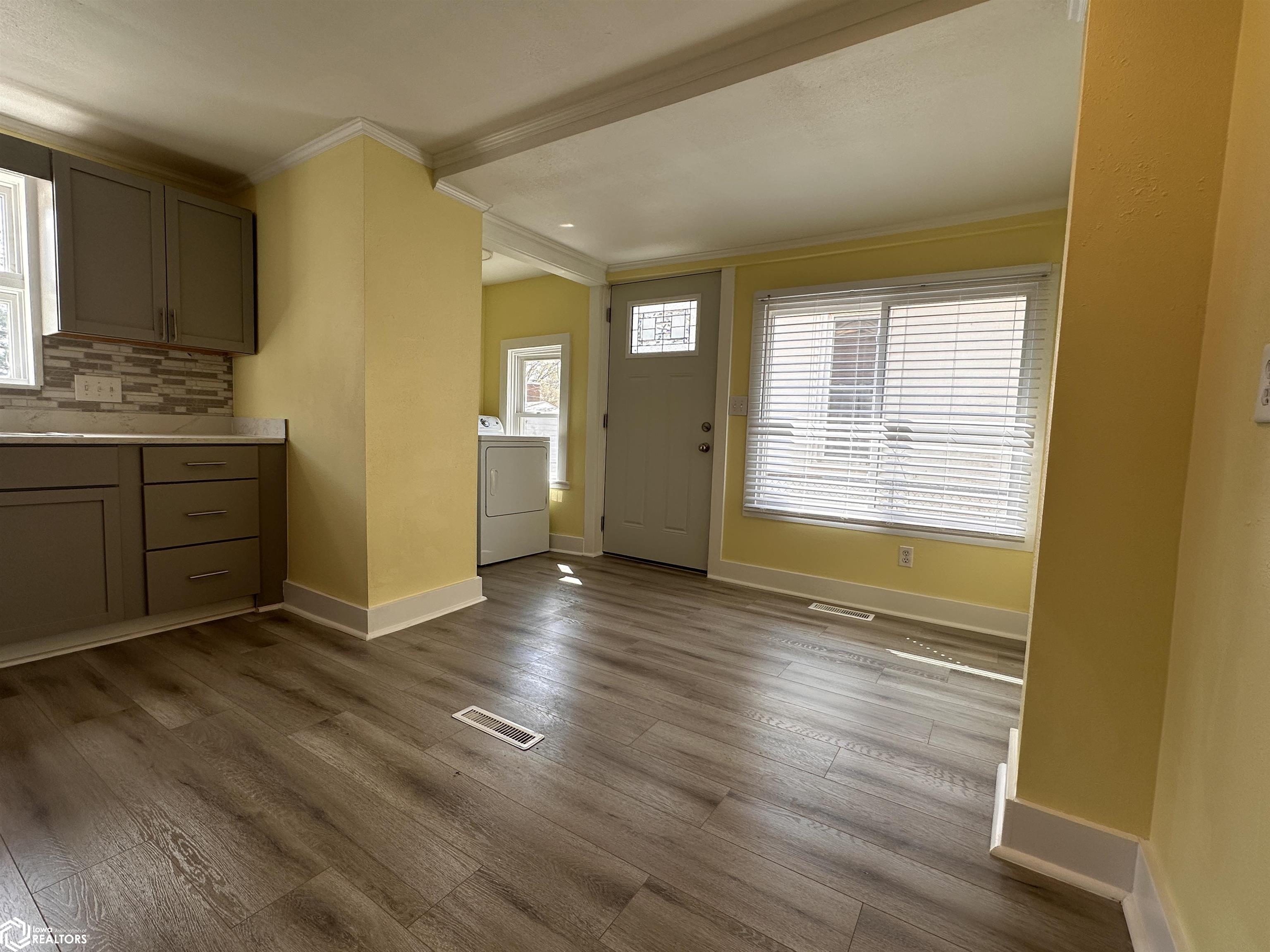 1708 Orchard Street, Burlington, Iowa image 7