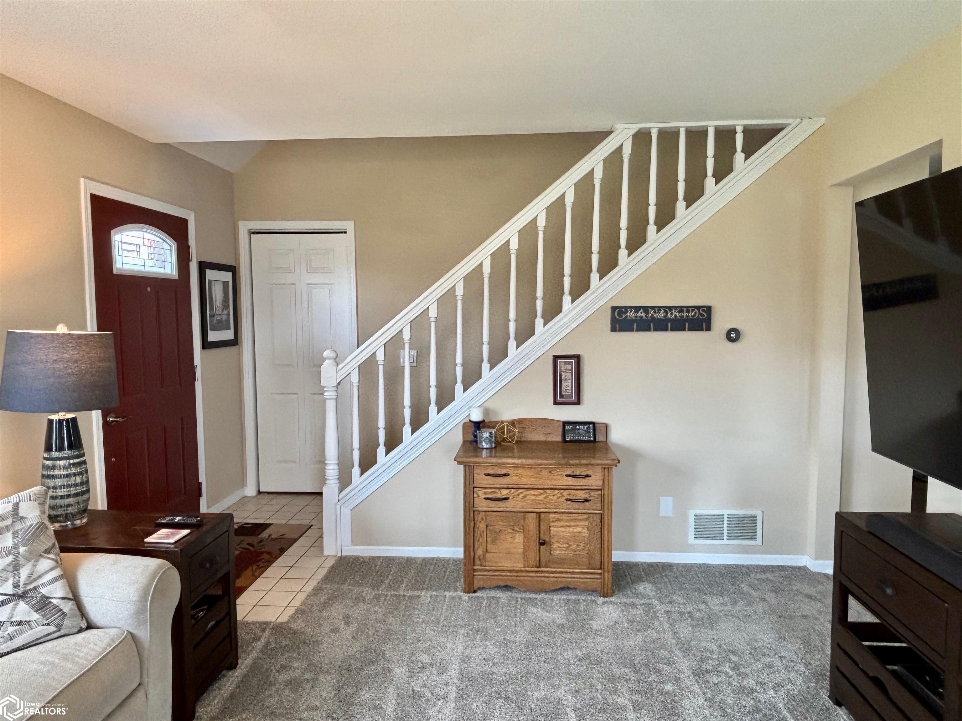 2101 Silverlakes Circle, Fairfield, Iowa image 13