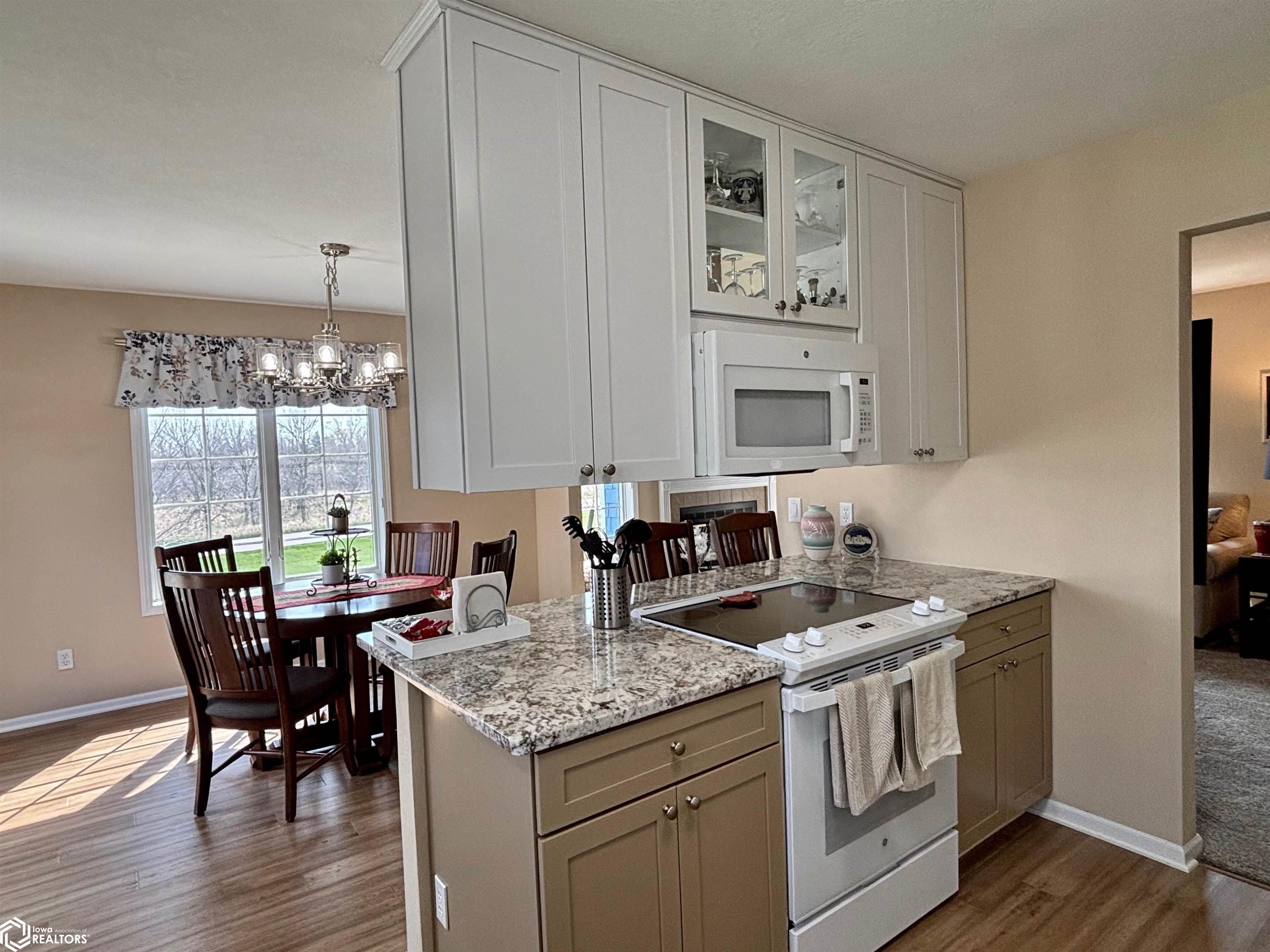2101 Silverlakes Circle, Fairfield, Iowa image 19