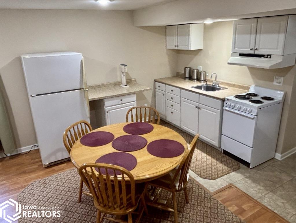2101 Silverlakes Circle, Fairfield, Iowa image 43