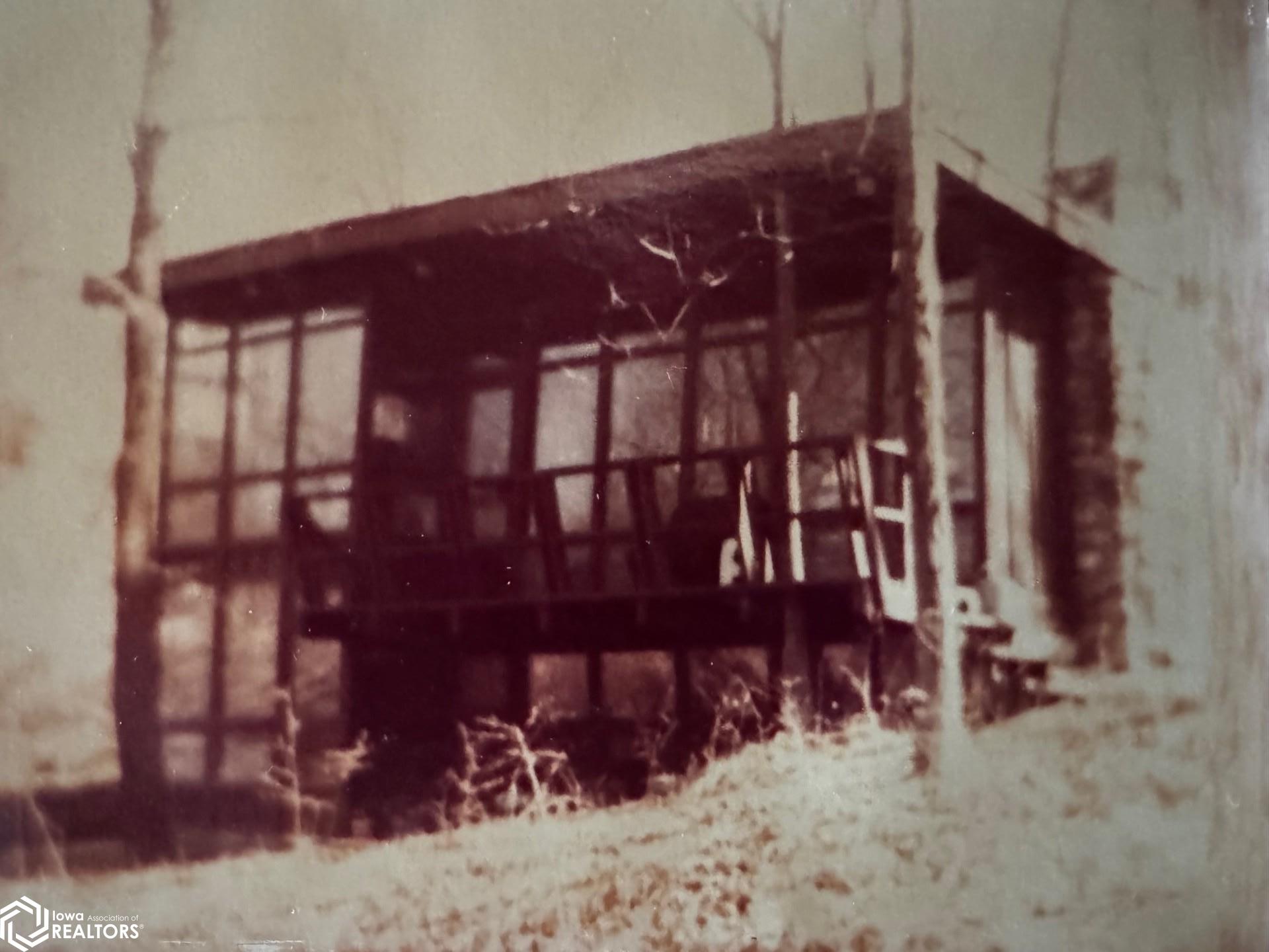 3019 E Lakeshore Drive, Brooklyn, Iowa image 20