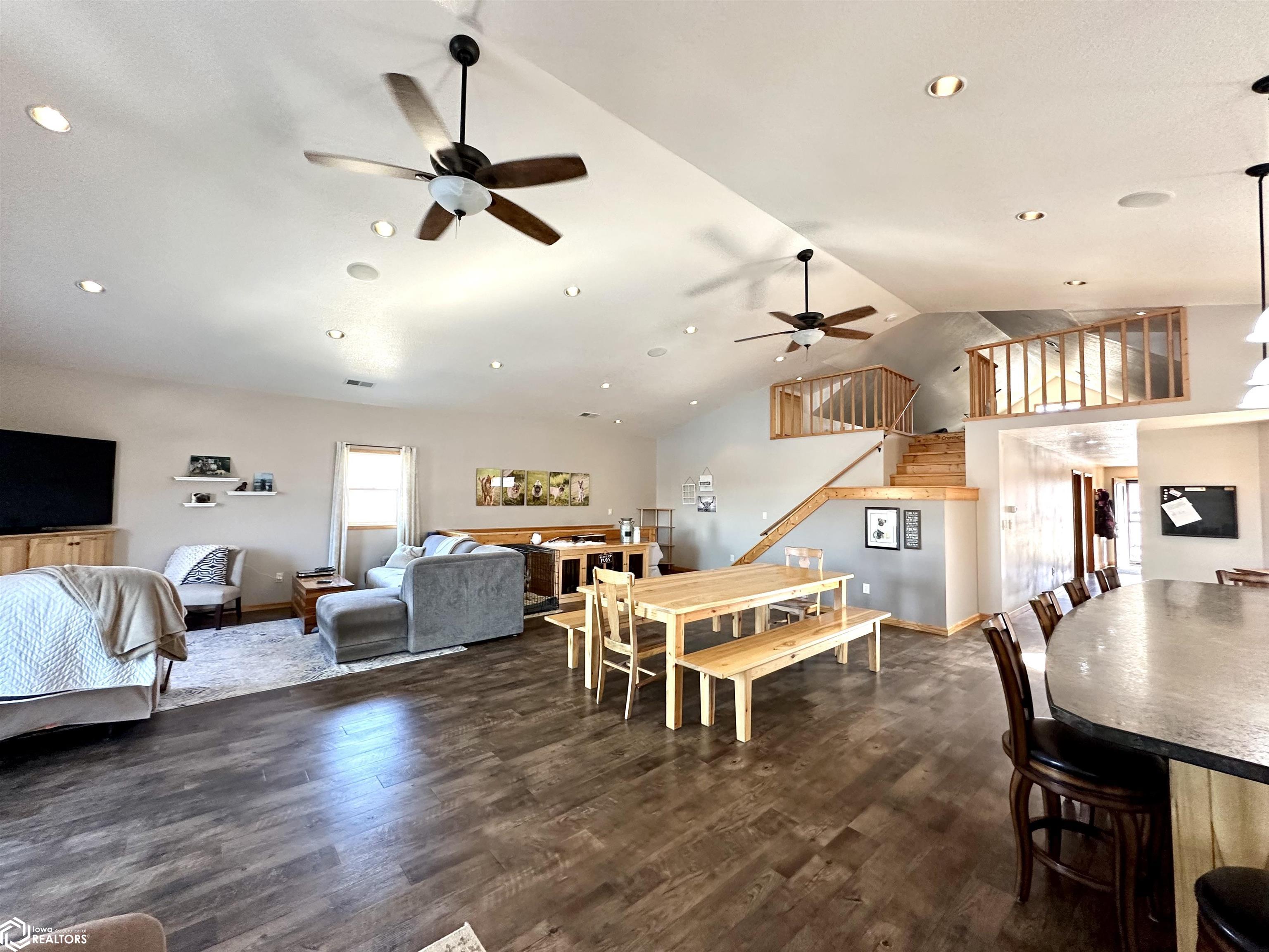 1109 E 132nd Street, Grinnell, Iowa image 17