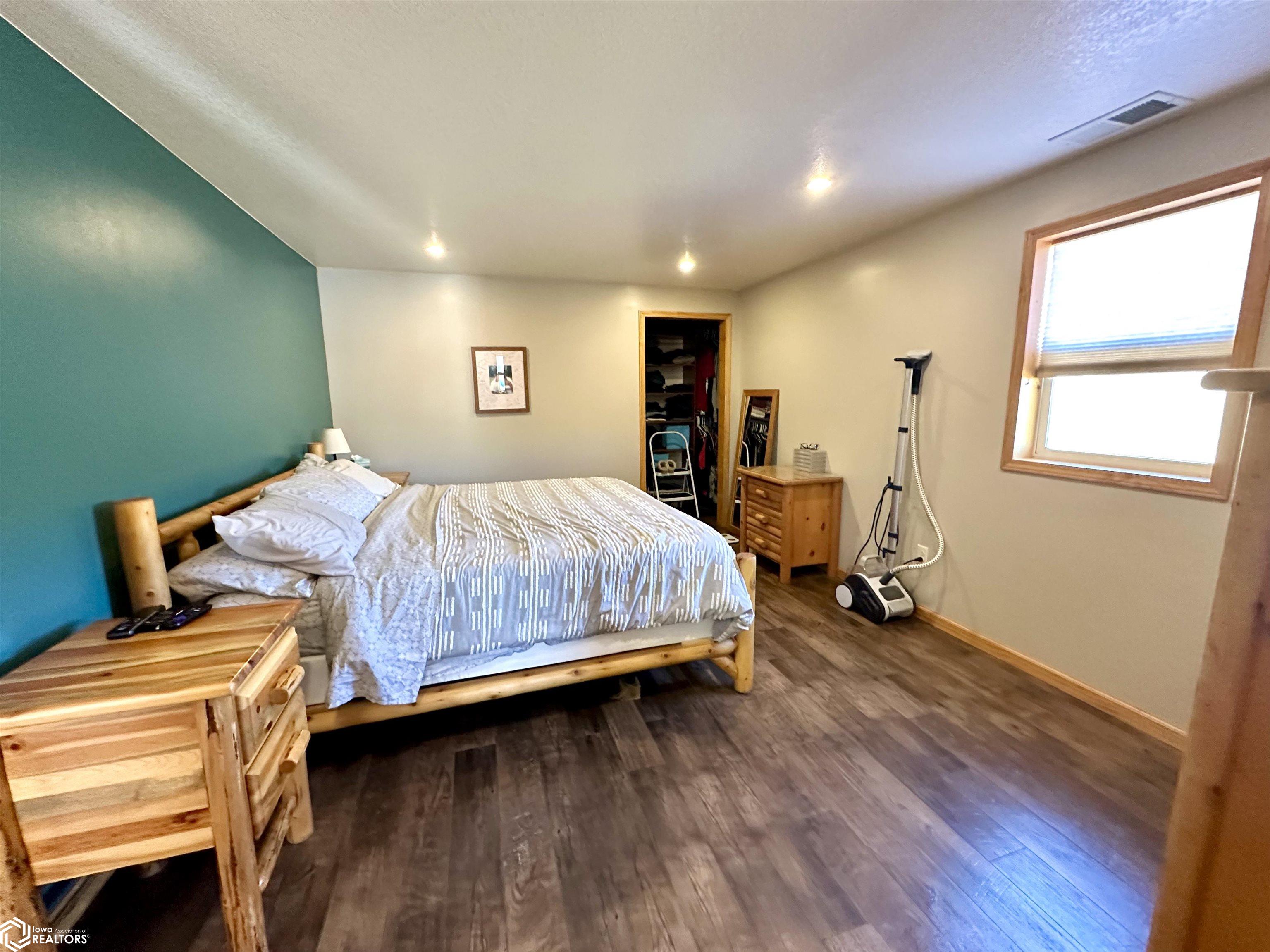 1109 E 132nd Street, Grinnell, Iowa image 25