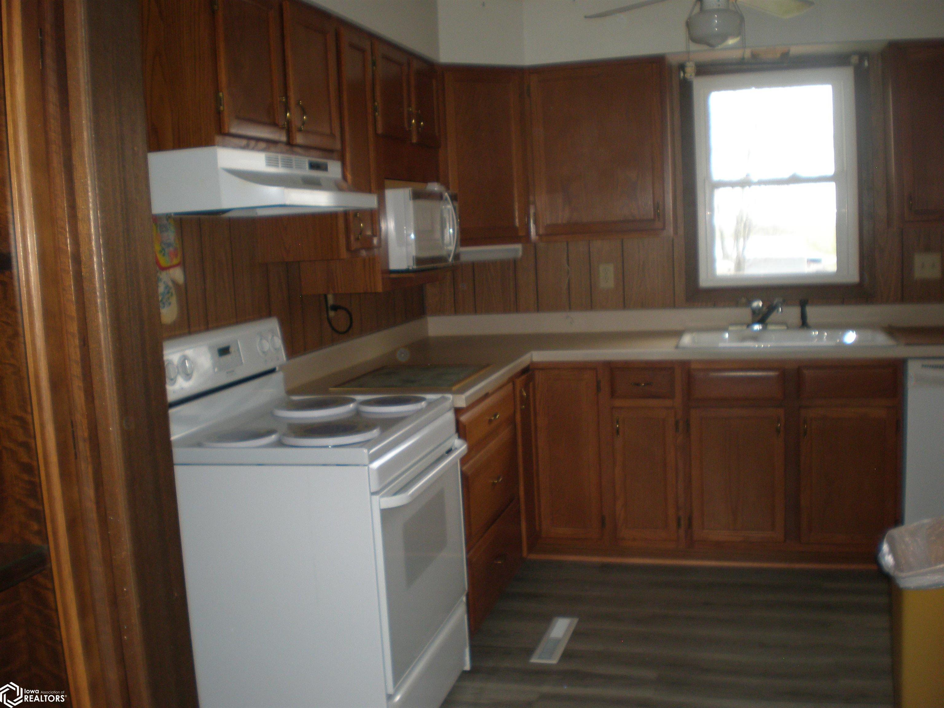 416 W Third Street, New Market, Iowa image 5